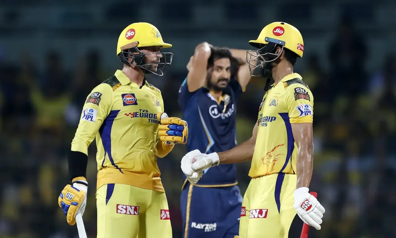 Devon Conway and Ruturaj Gaikwad of Chennai Super Kings against Gujarat Titans in Qualifier 1