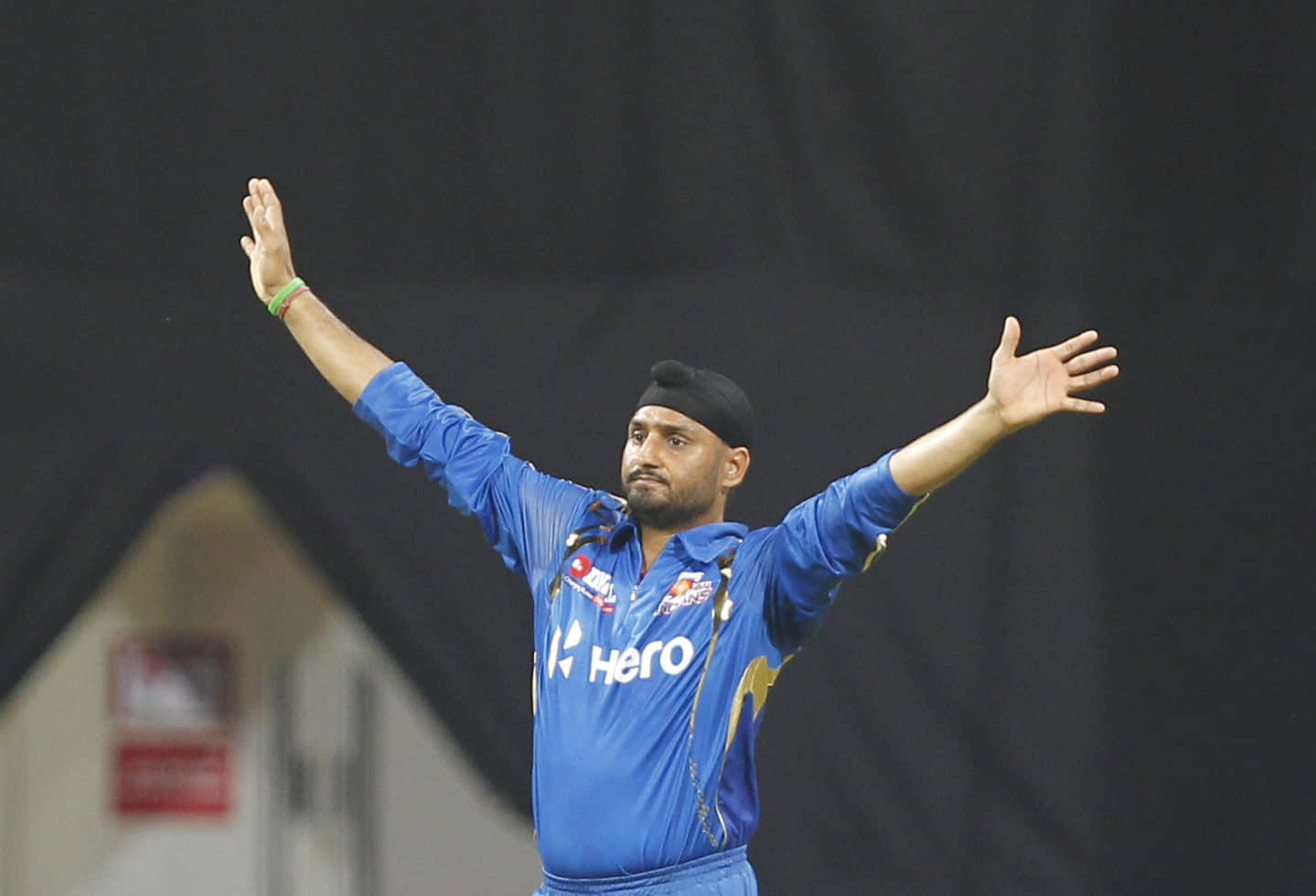 Harbhajan Singh got MS Dhoni out for Golden Duck in IPL
