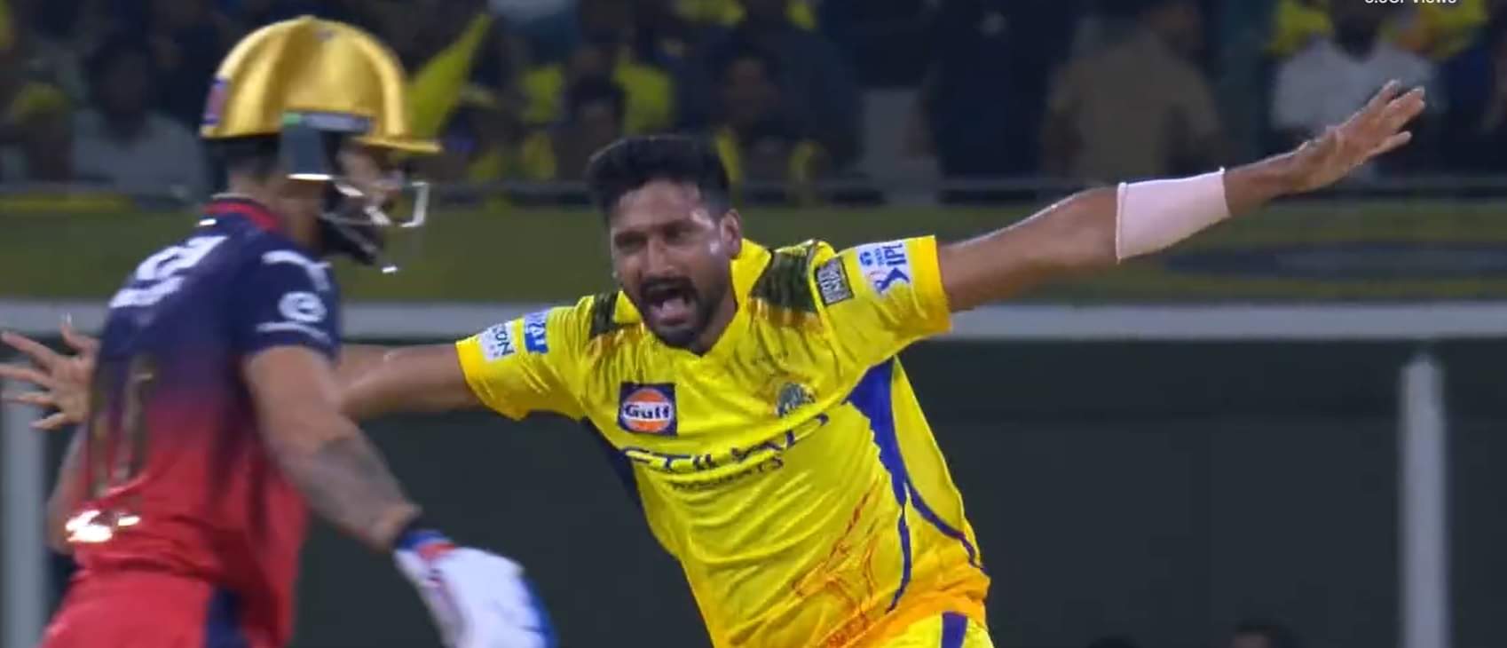 Khaleel Goes On Celebrappeal Against Kohli, Ends Up Wasting Review