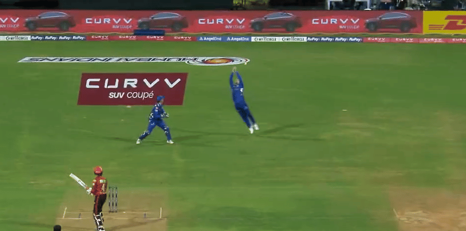 English all-rounder Will Jacks drops a catch in the very first ball