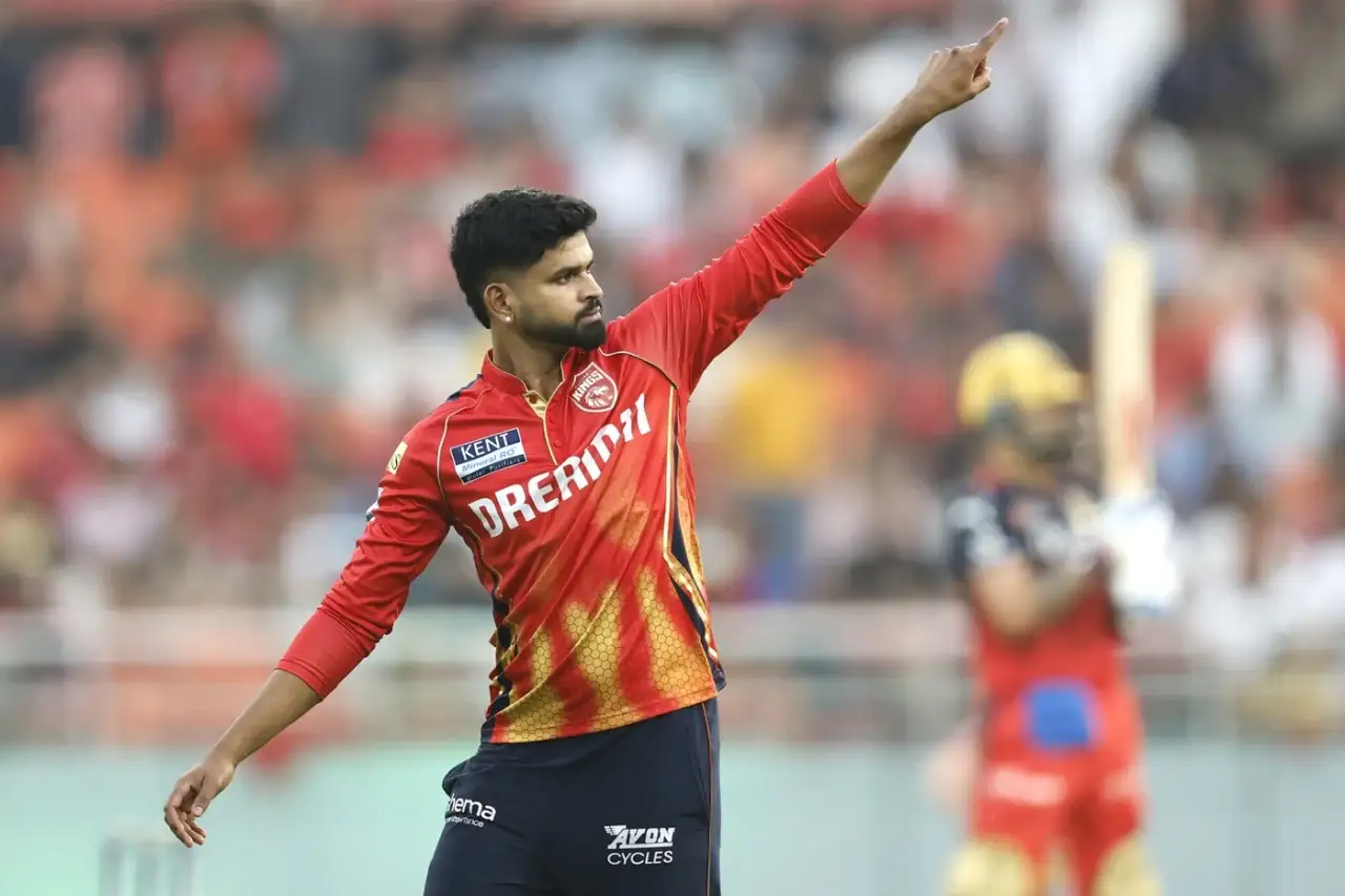 Shreyas Iyer captaining Punjab Kings in IPL 2025