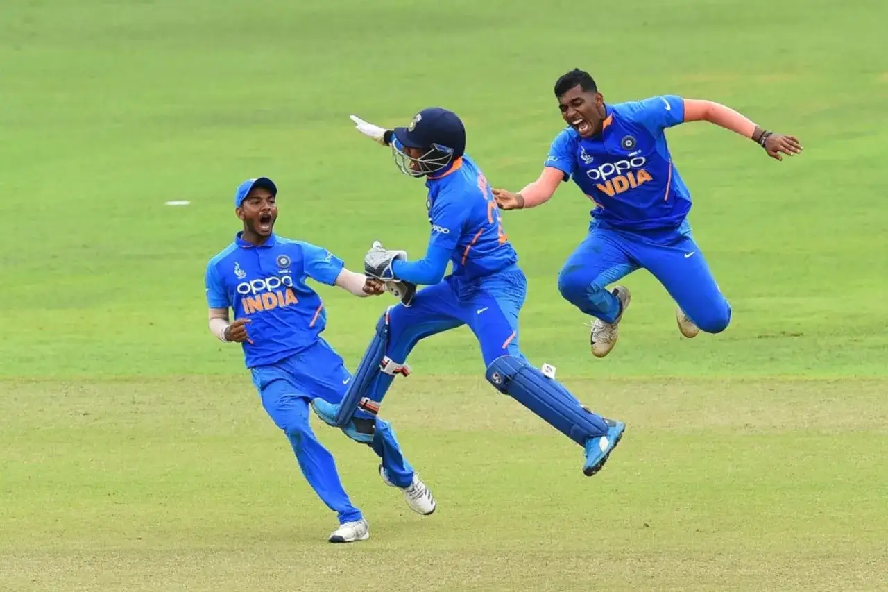 Atharva Ankolekar on the left during India's 2020 Under-19 World Cup campaign