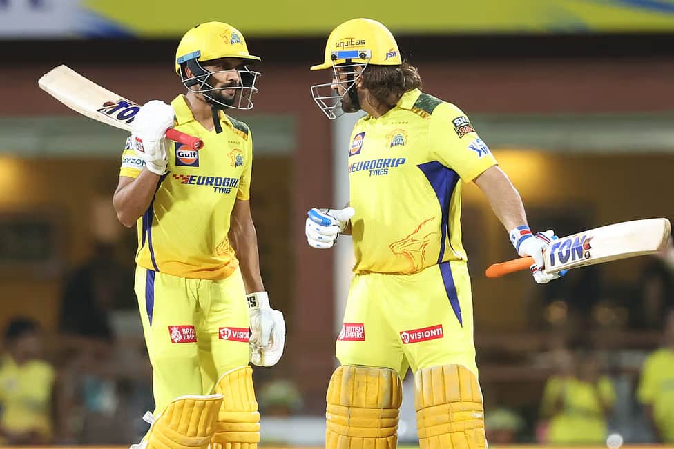 काउंटी क्रिकेट में जलवा दिखाने को तैयार है ये भारतीय खिलाड़ी, येलो जर्सी में कर चुका है CSK की कप्तानी 