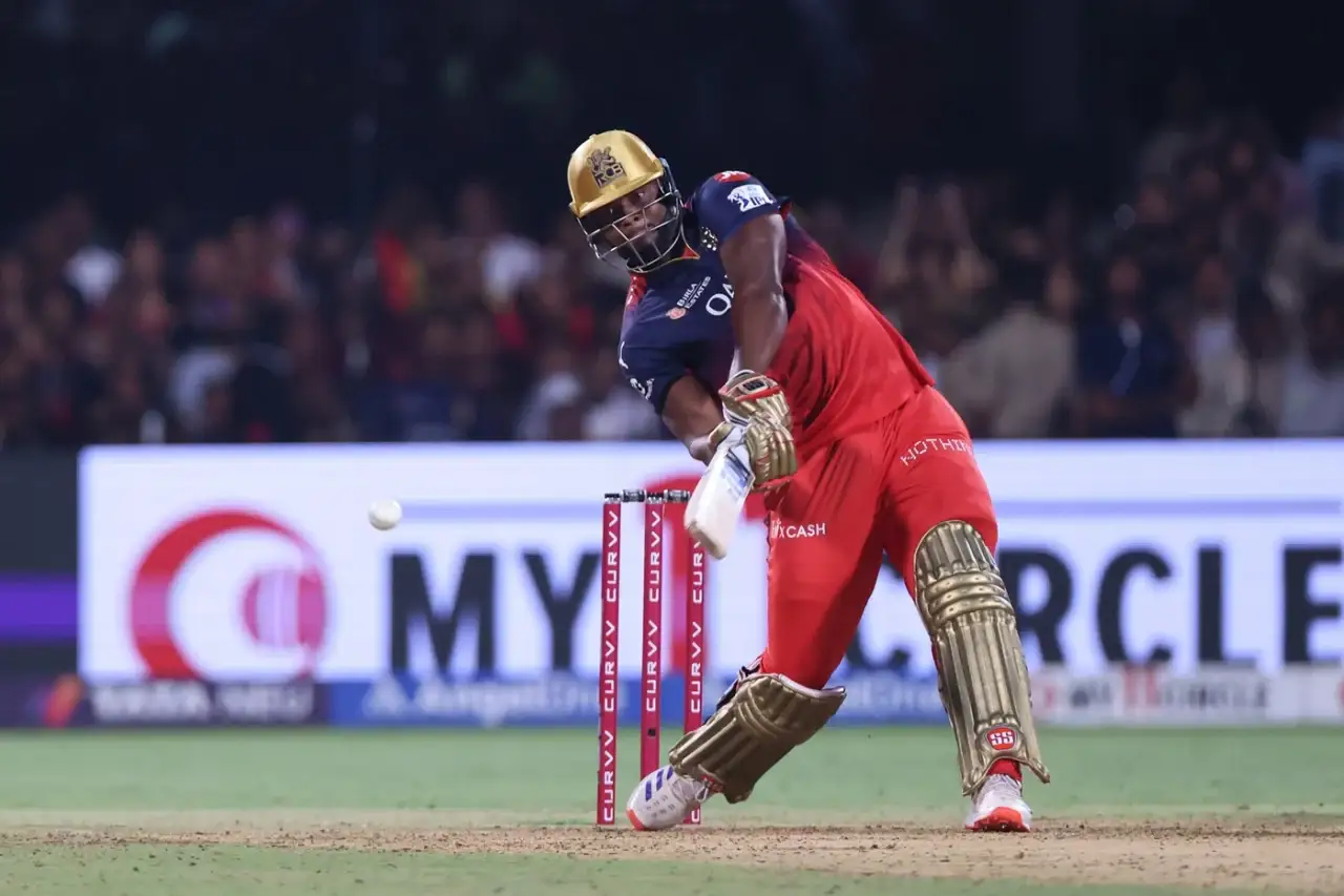 IPL 2026: Romario Shepherd to DC? 3 Teams That Can Trade For RCB All-Rounder