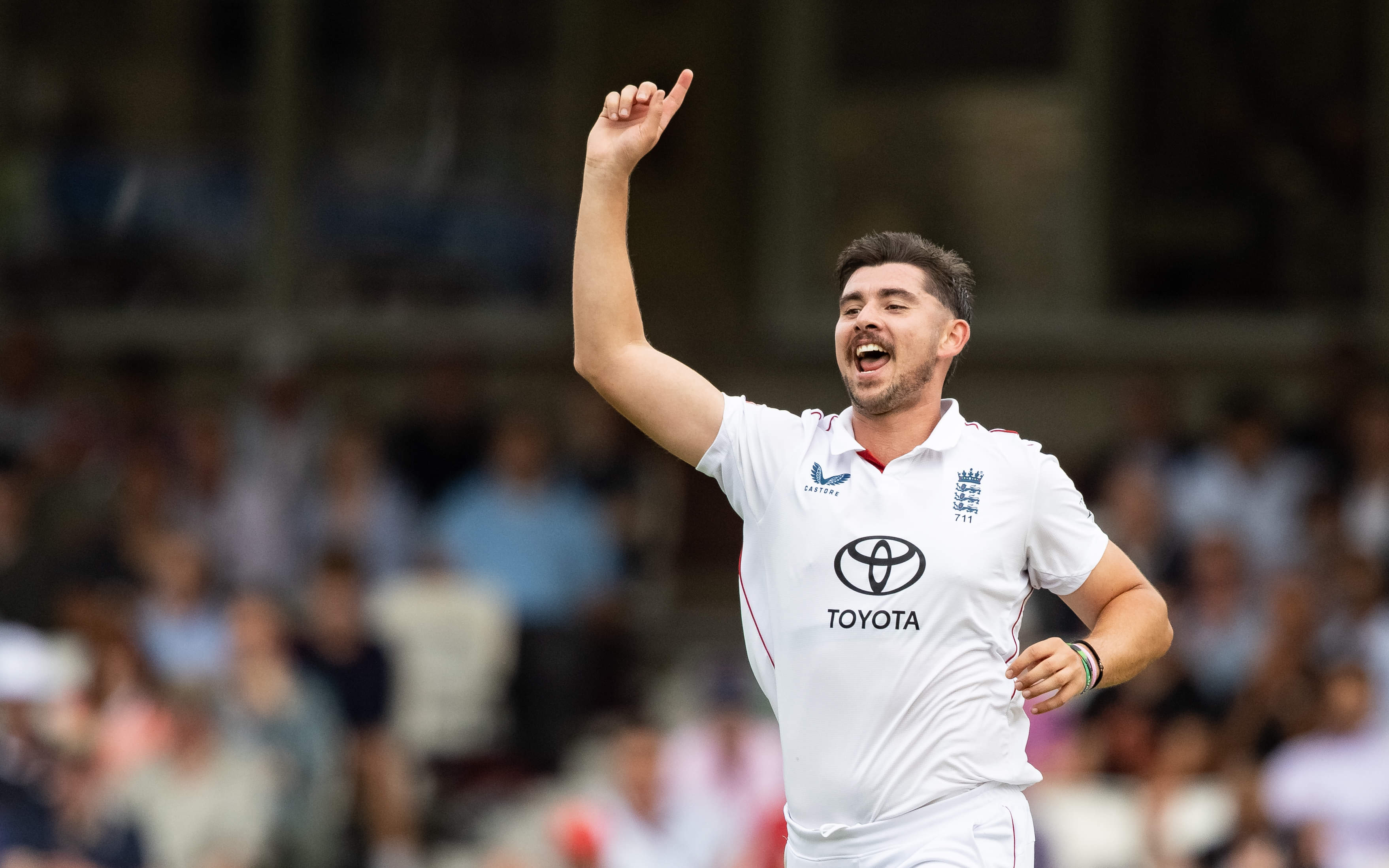 Unplayably Good, Unplayably Bad: A Day Of Josh Tongue Extremes At The Oval