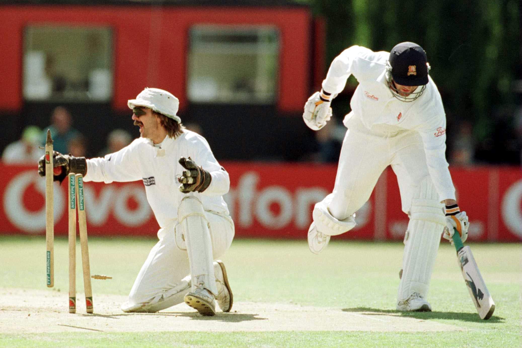 England Wicketkeeper Didn't Brush His Teeth Before Tests For Bizarre Reason