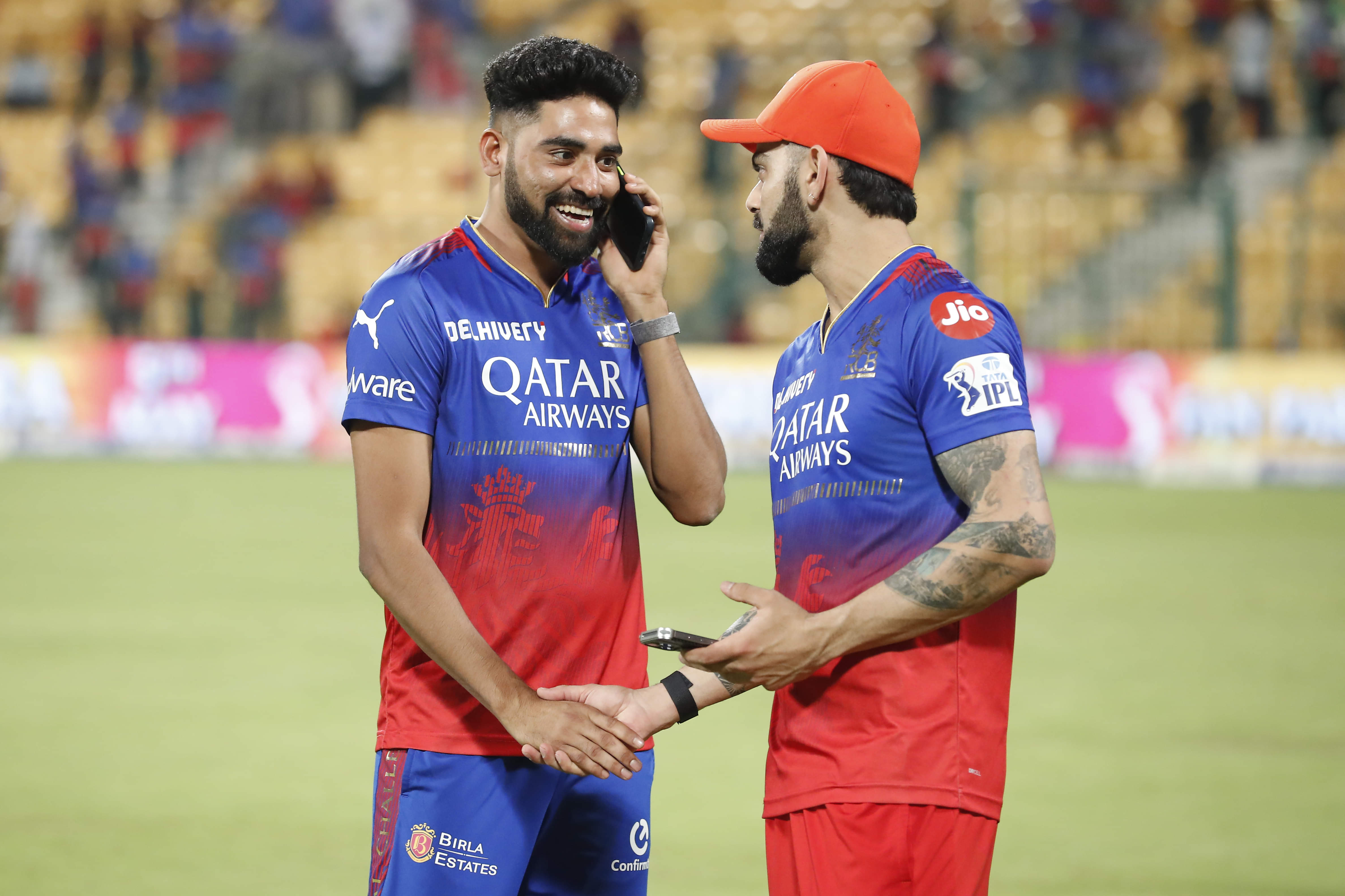 INSIDE STORY: Why Did RCB Chose Bhuvneshwar Kumar Over Mohammed Siraj?