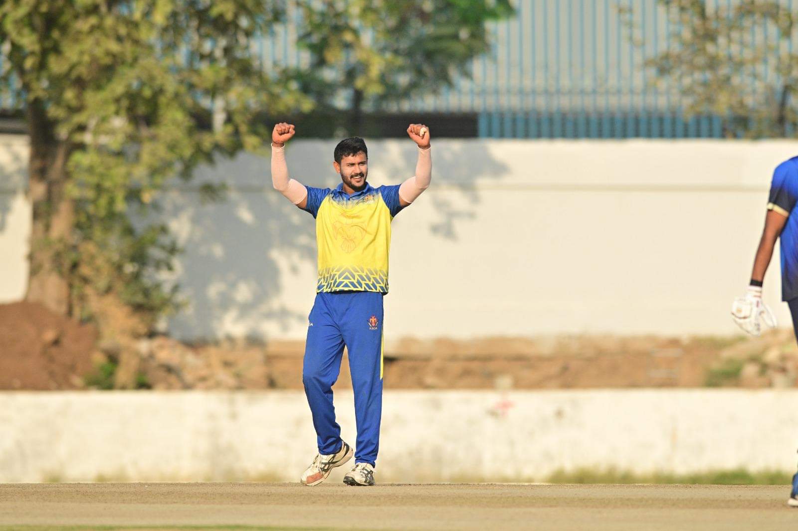 Vasuki Koushik playing for Karnataka