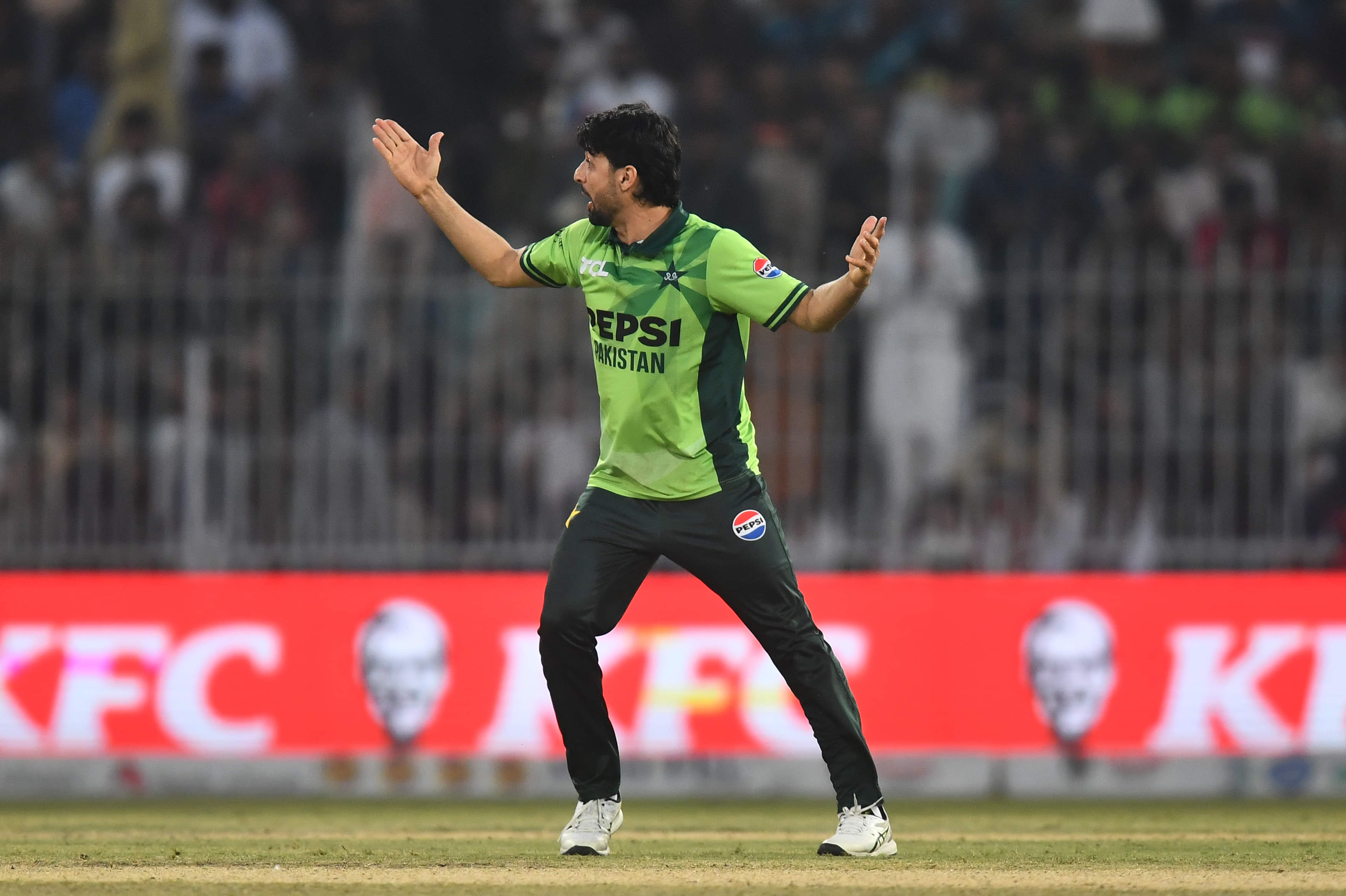 Pakistan Spinners Record Best Ever Showing vs South Africa, Roll Them Over For 143