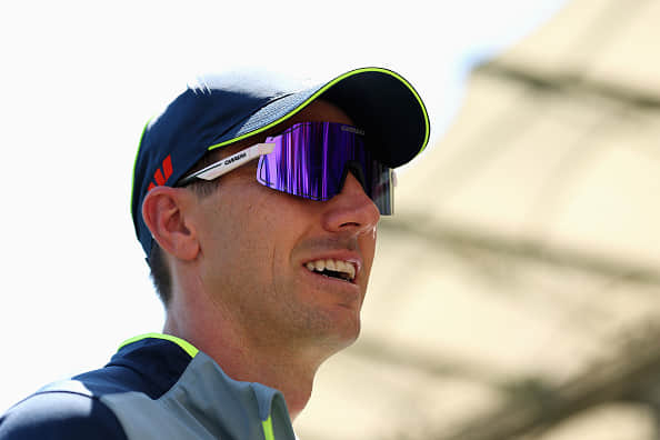 No Cummins Or Lyon For Australia As England Bat First In Pink Ball Test