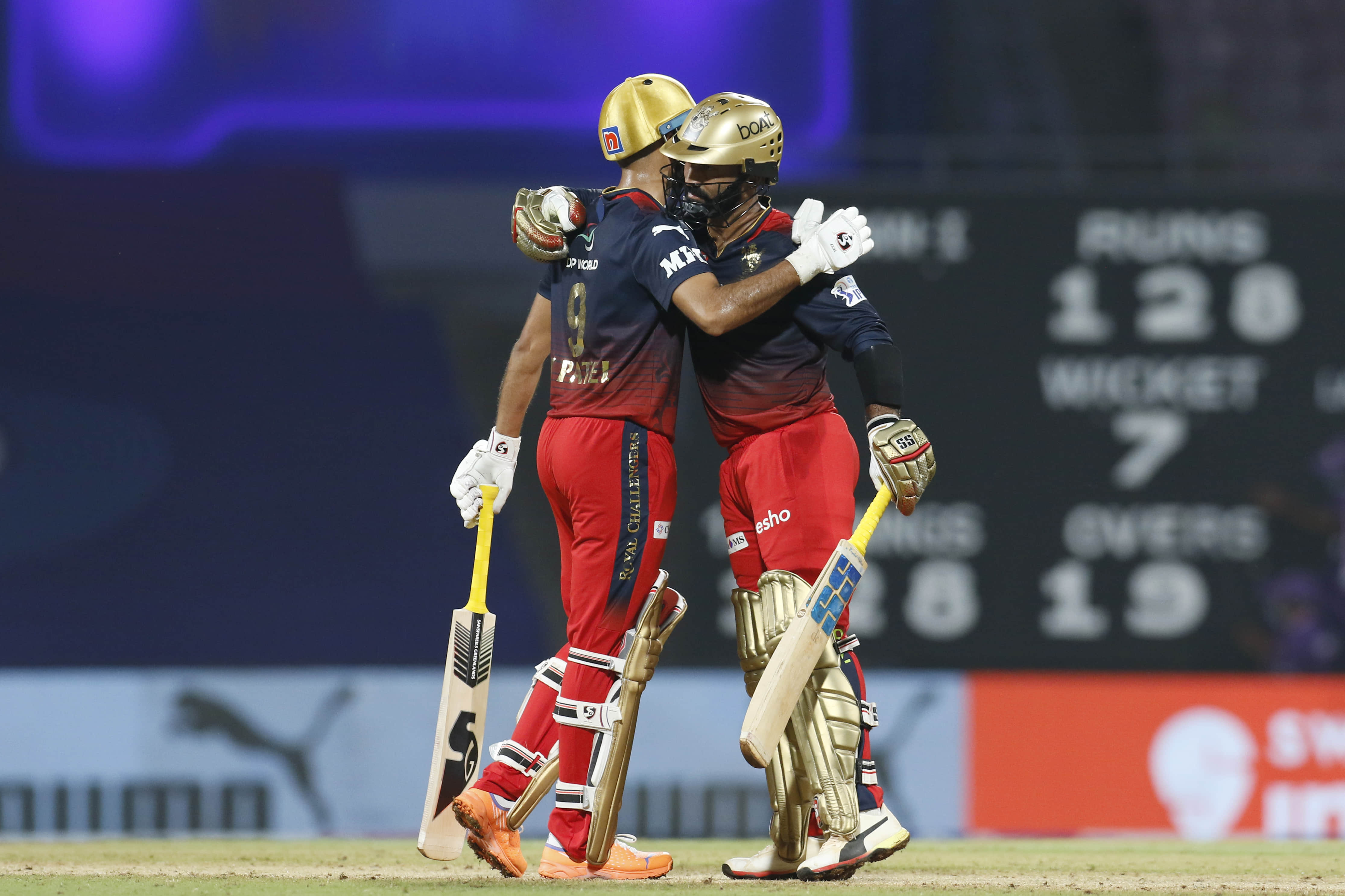 RCB hold nerves to win last over thriller: As it happened
