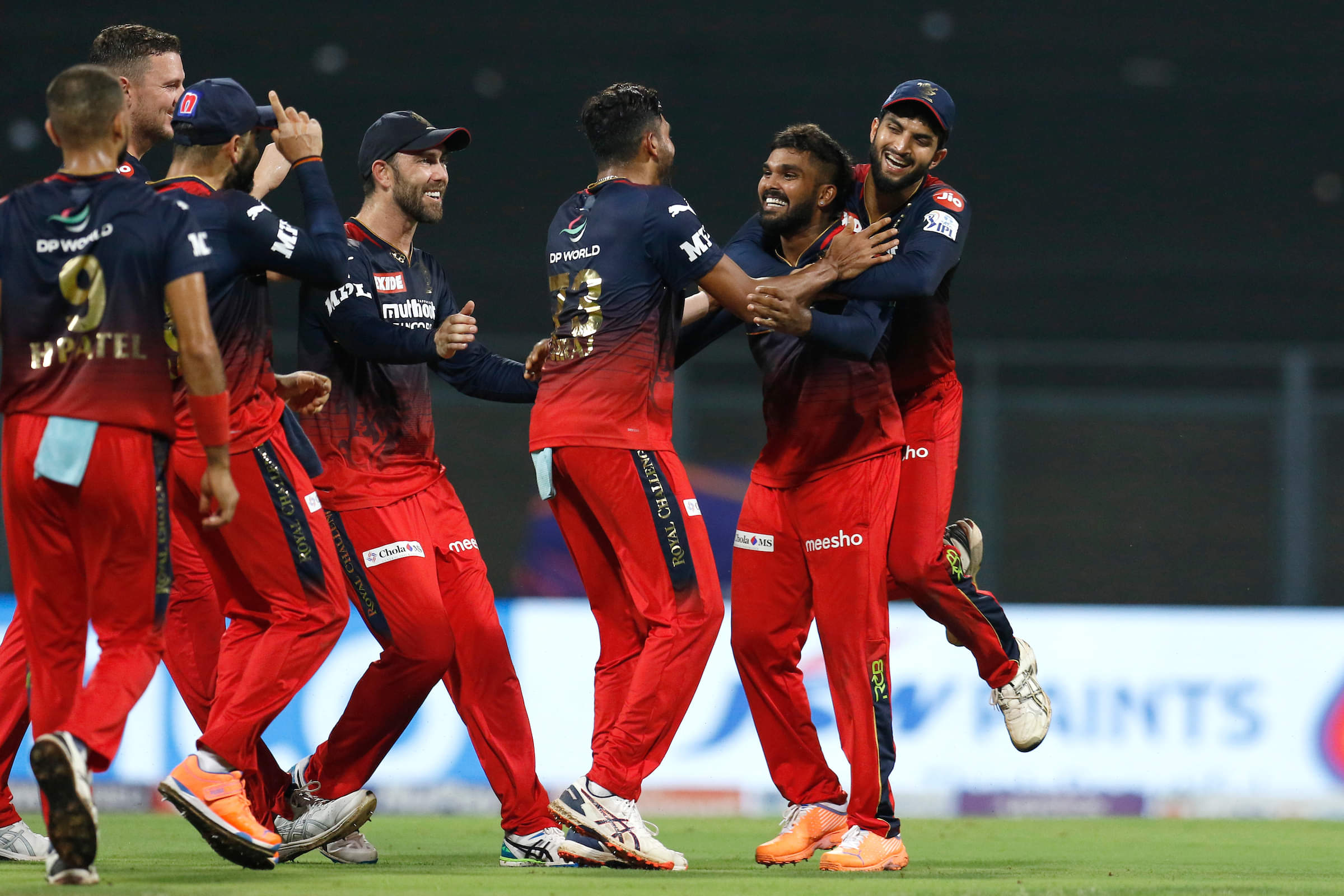 RCB fight back with both bat and ball to bag 2 points: As it happened 