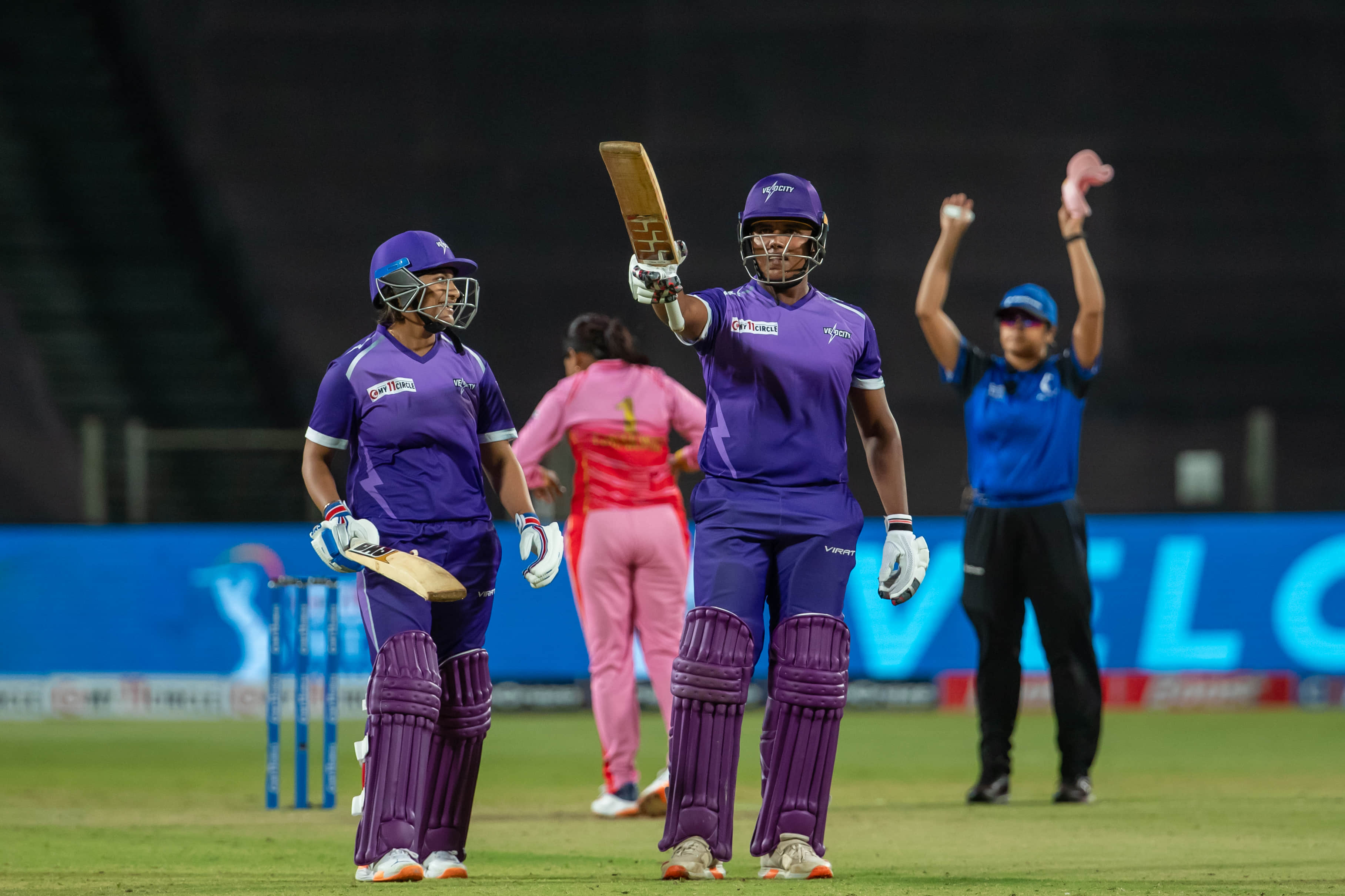 Trailblazers win, but impressive Navgire propels Velocity to final