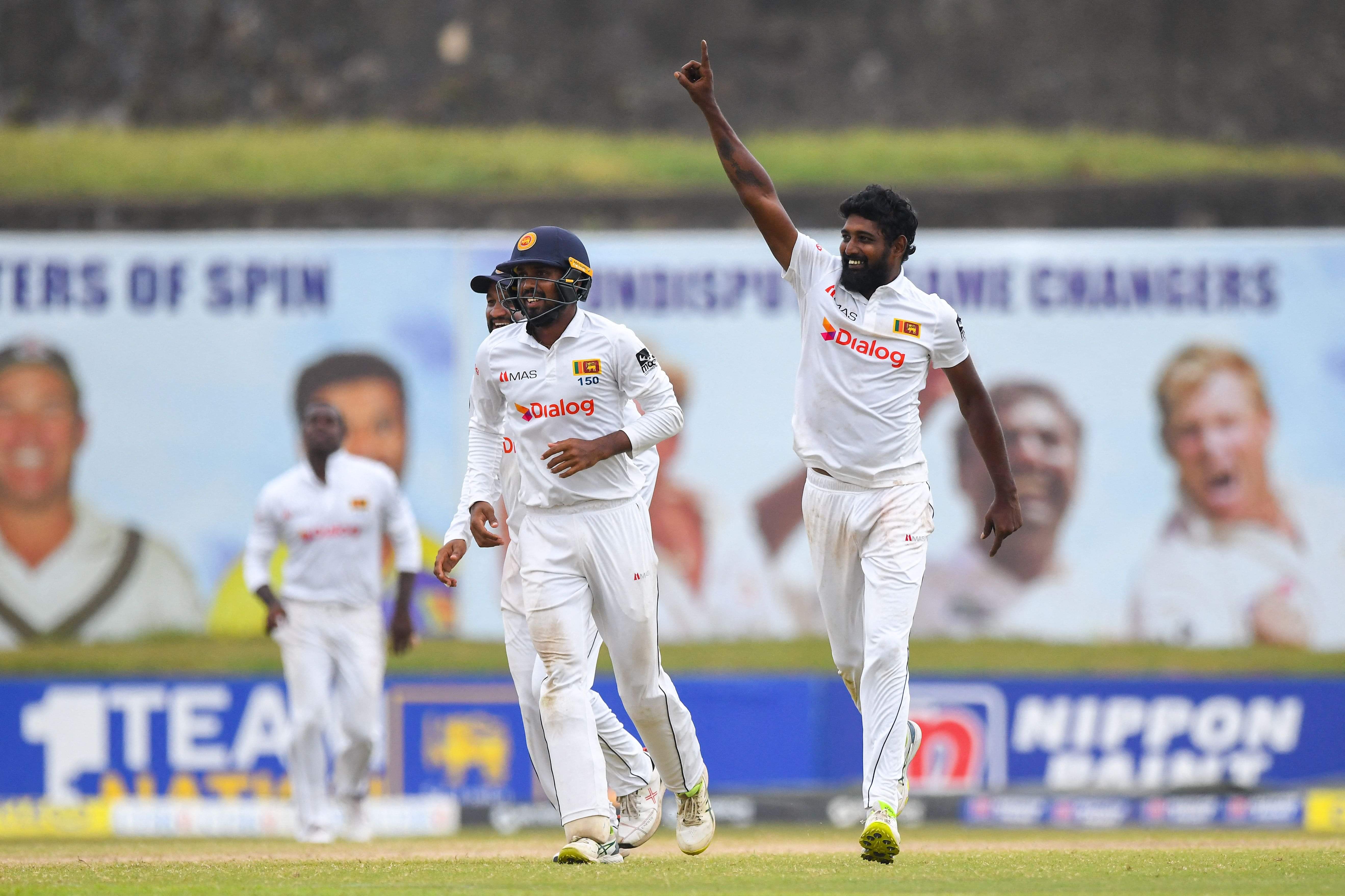 Jayasuriya picks up 12 as SL thump AUS: As it happened