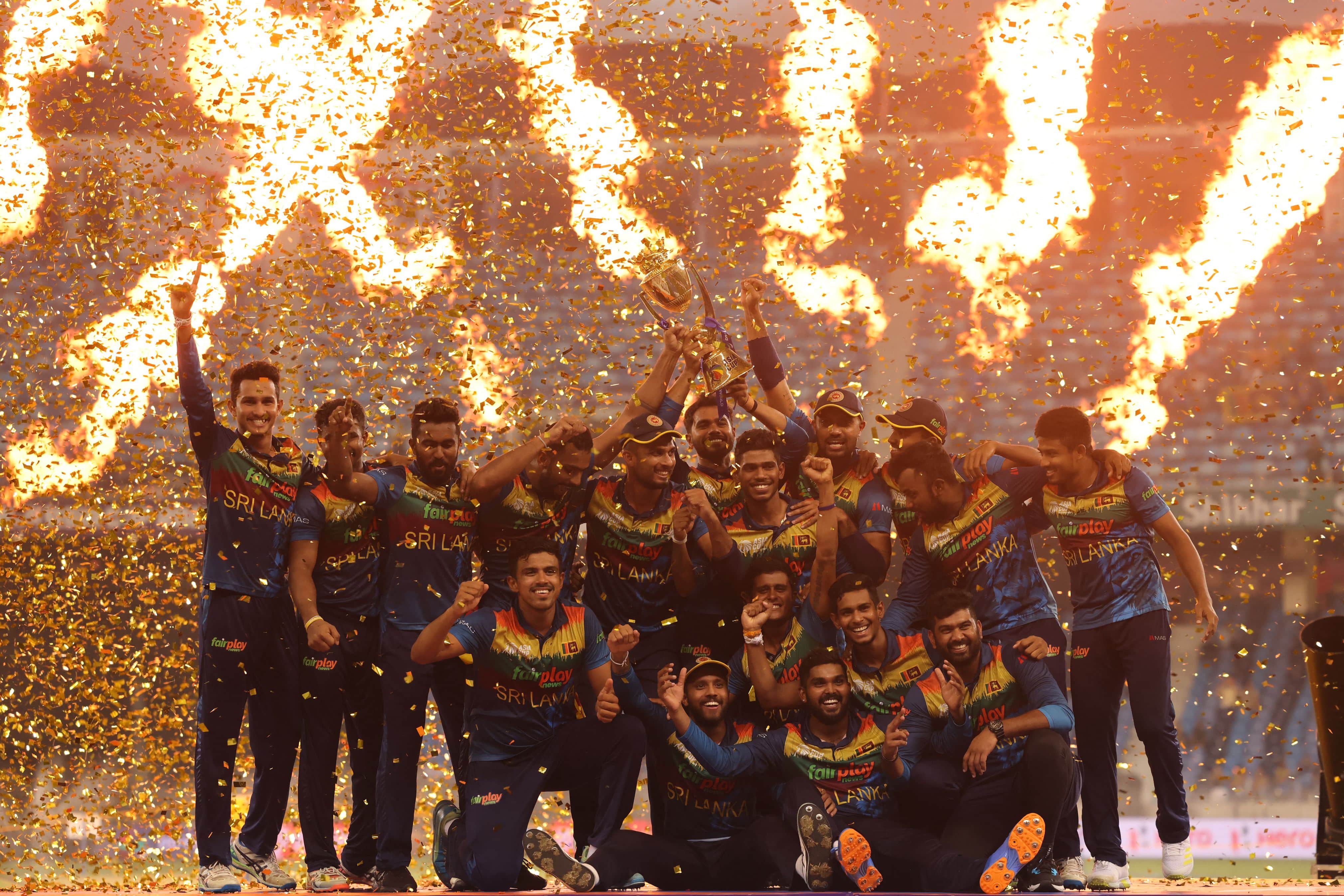 As it happened: All-round Sri Lanka crush Pakistan to lift the Asia Cup
