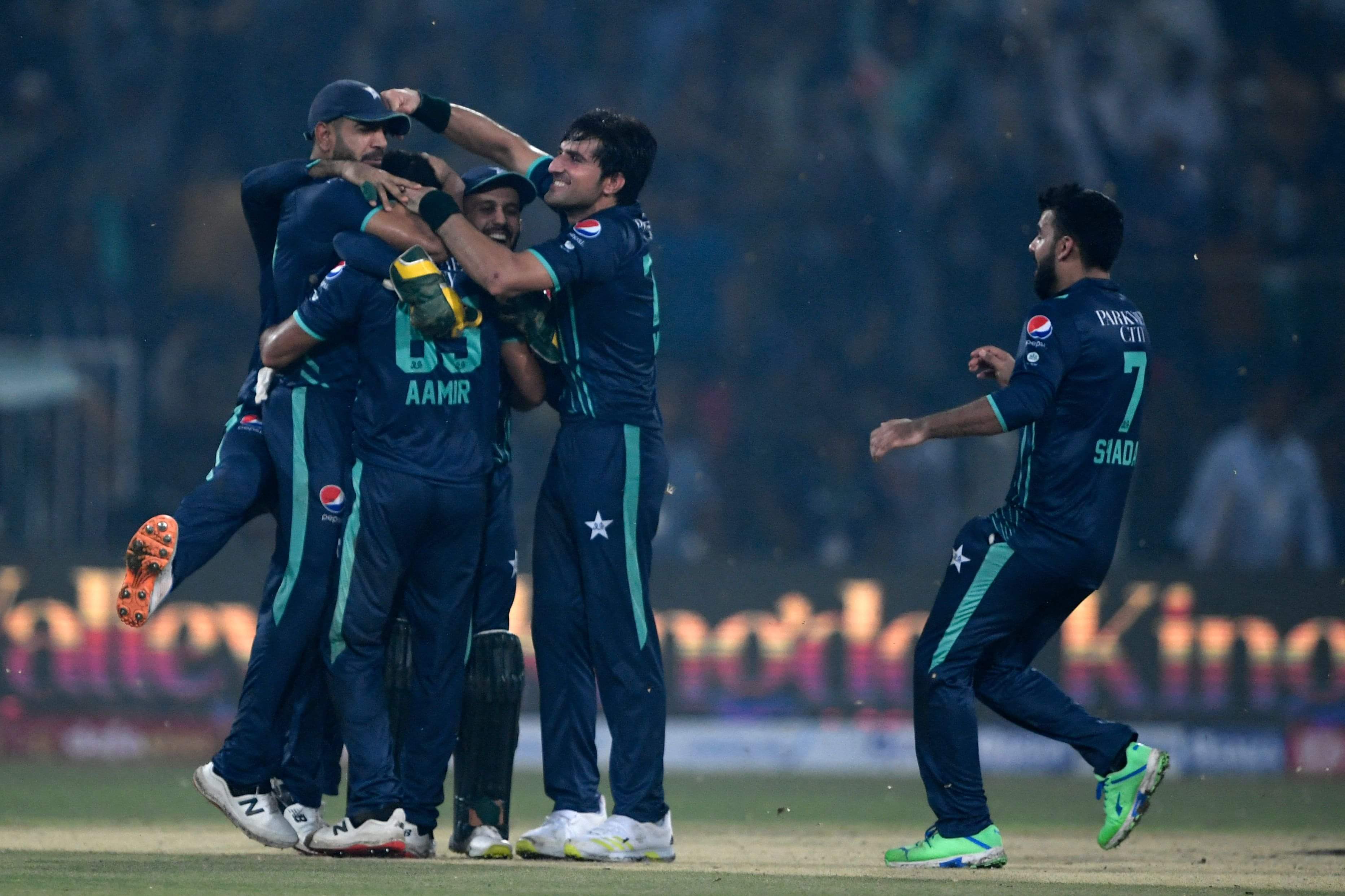 As it happened: Pakistan defend lowest T20I total in the country