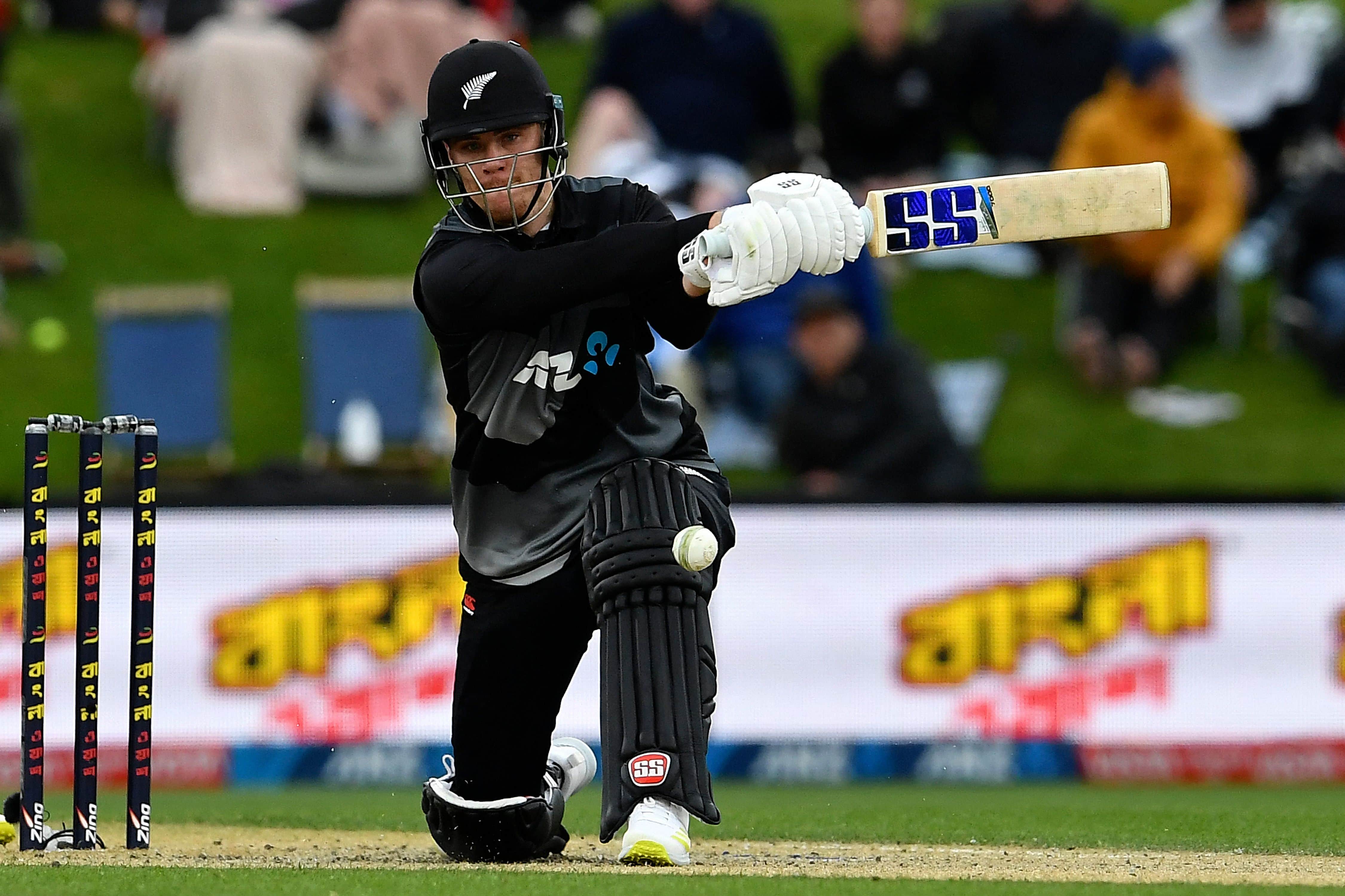 All-round NZ decimate PAK: As it happened