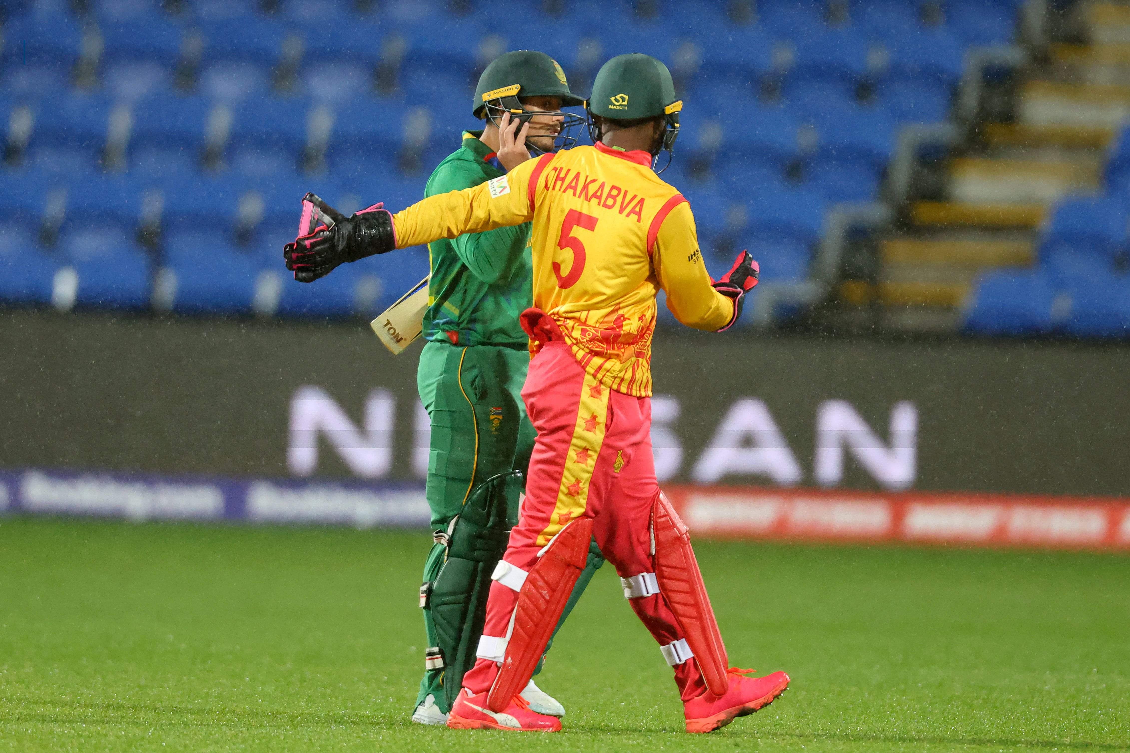 As it happened: Rain keeps South Africa at bay