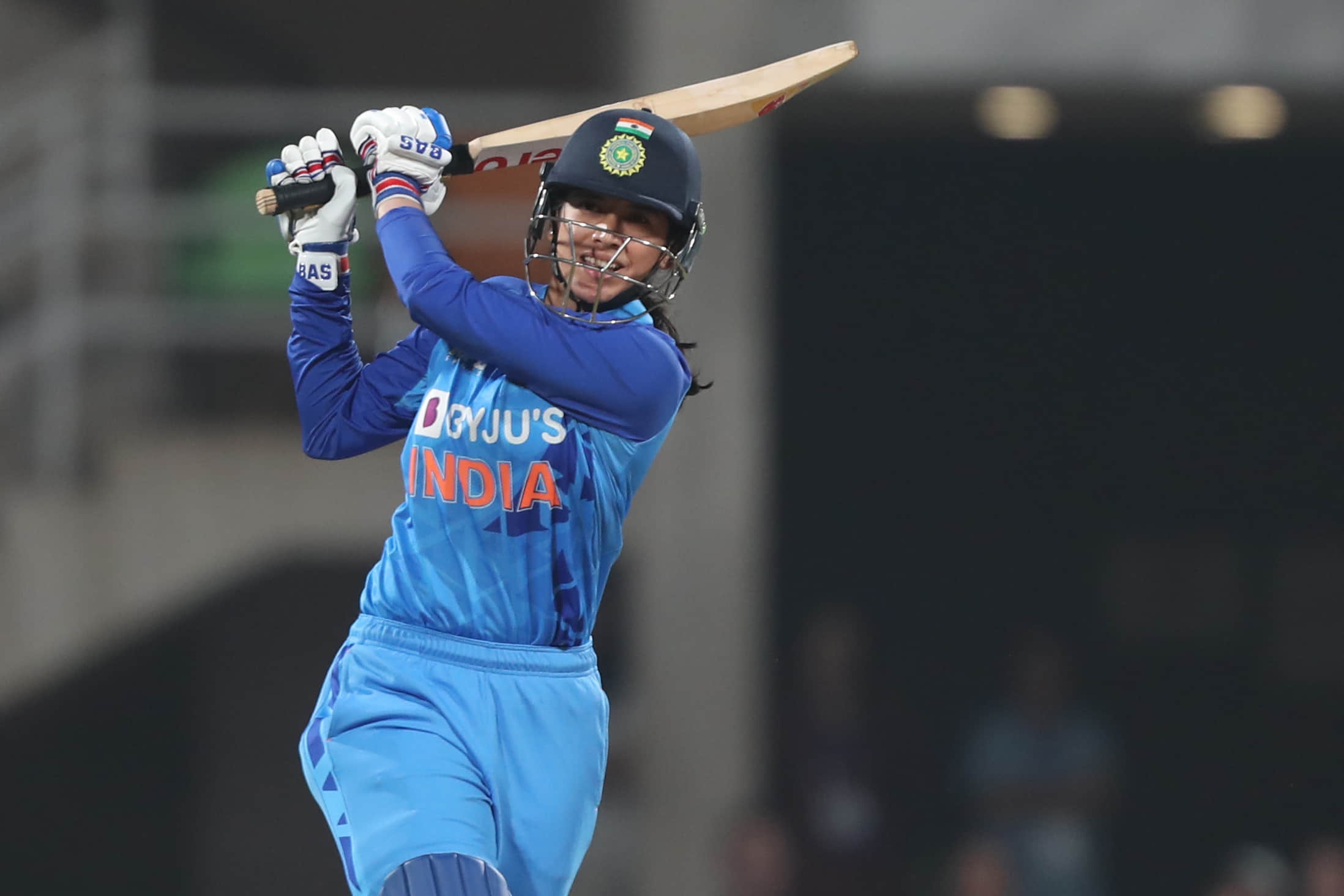 Mandhana, Richa power India's Super Over win over Australia