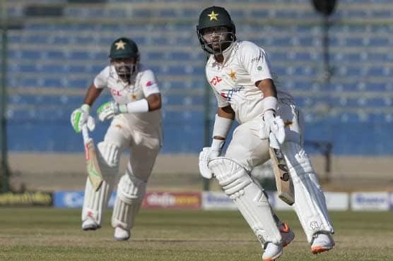 Imam's fifty keeps Pakistan in fight after NZ post 449