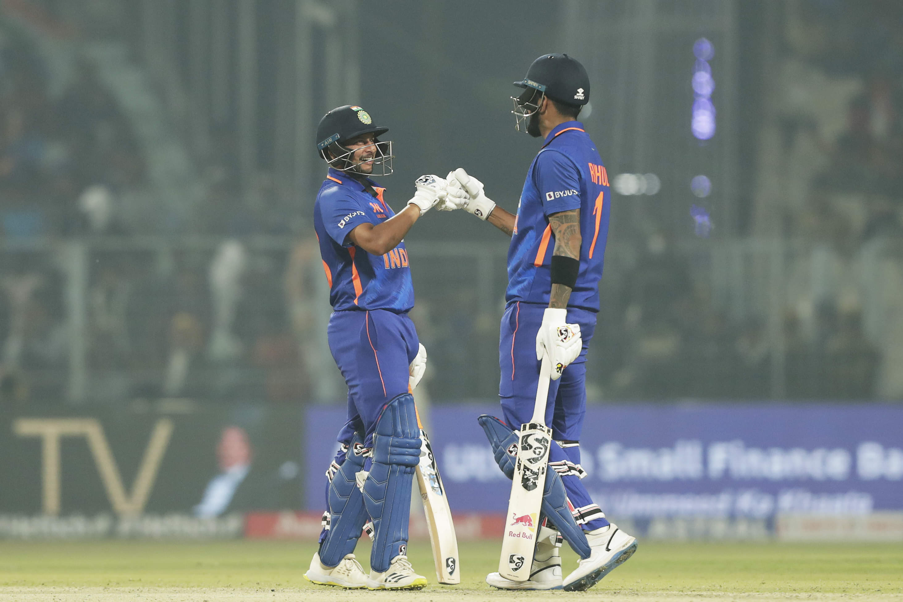 Kuldeep, Rahul seal the series for India
