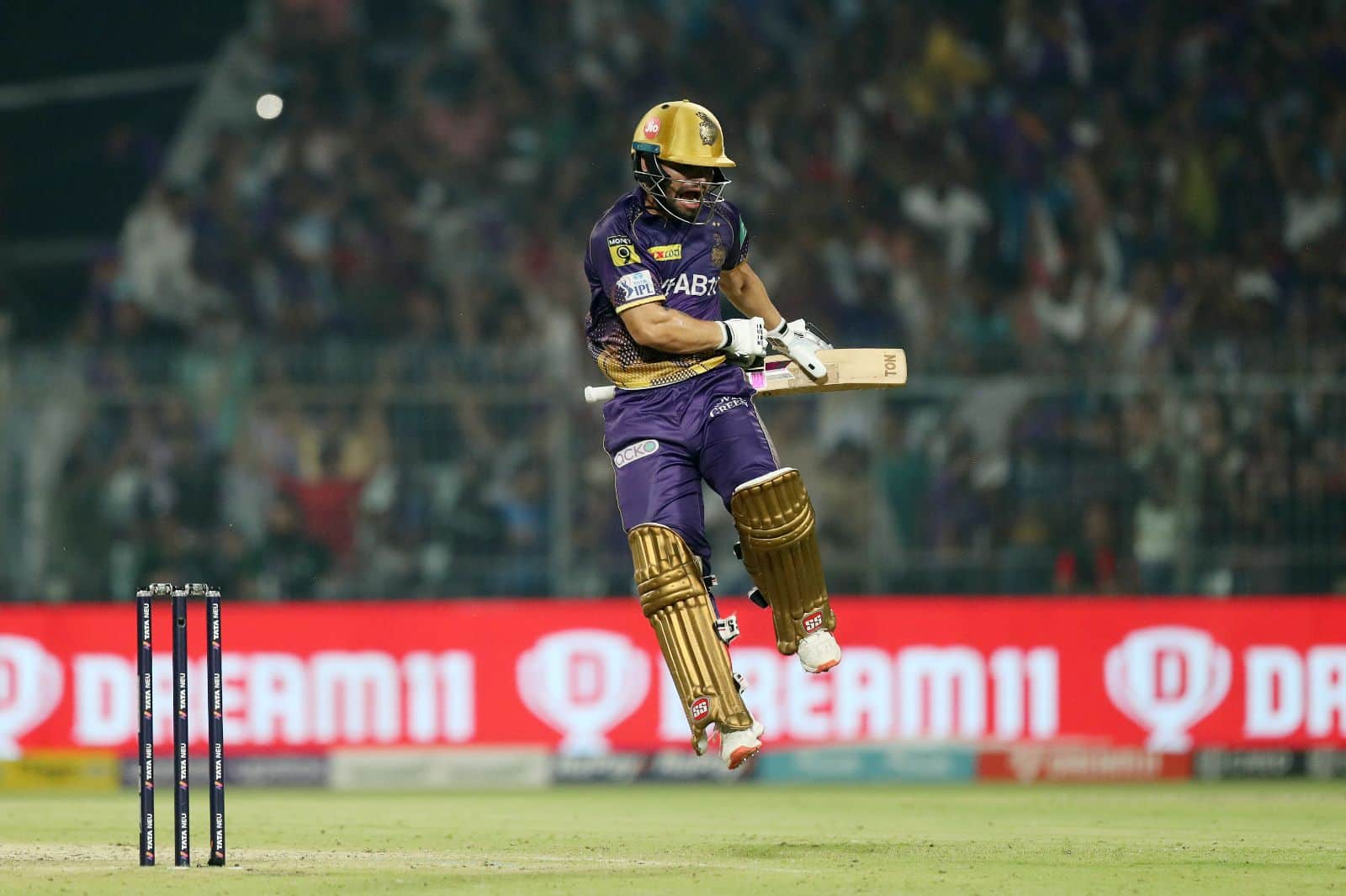Rinku, Dre Russ shine in Kolkata's last-ball win 