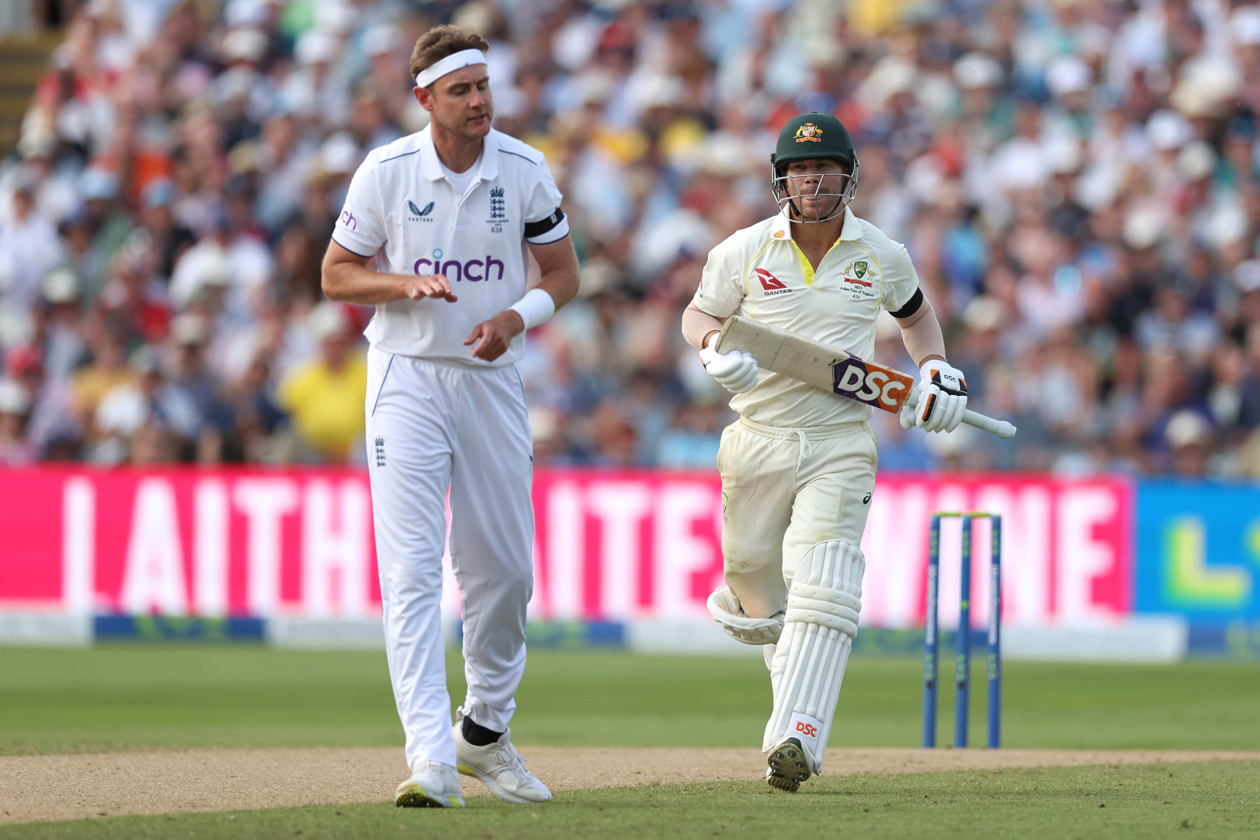 Warner, Khawaja see off tricky 4-over period after bold Stokes declaration