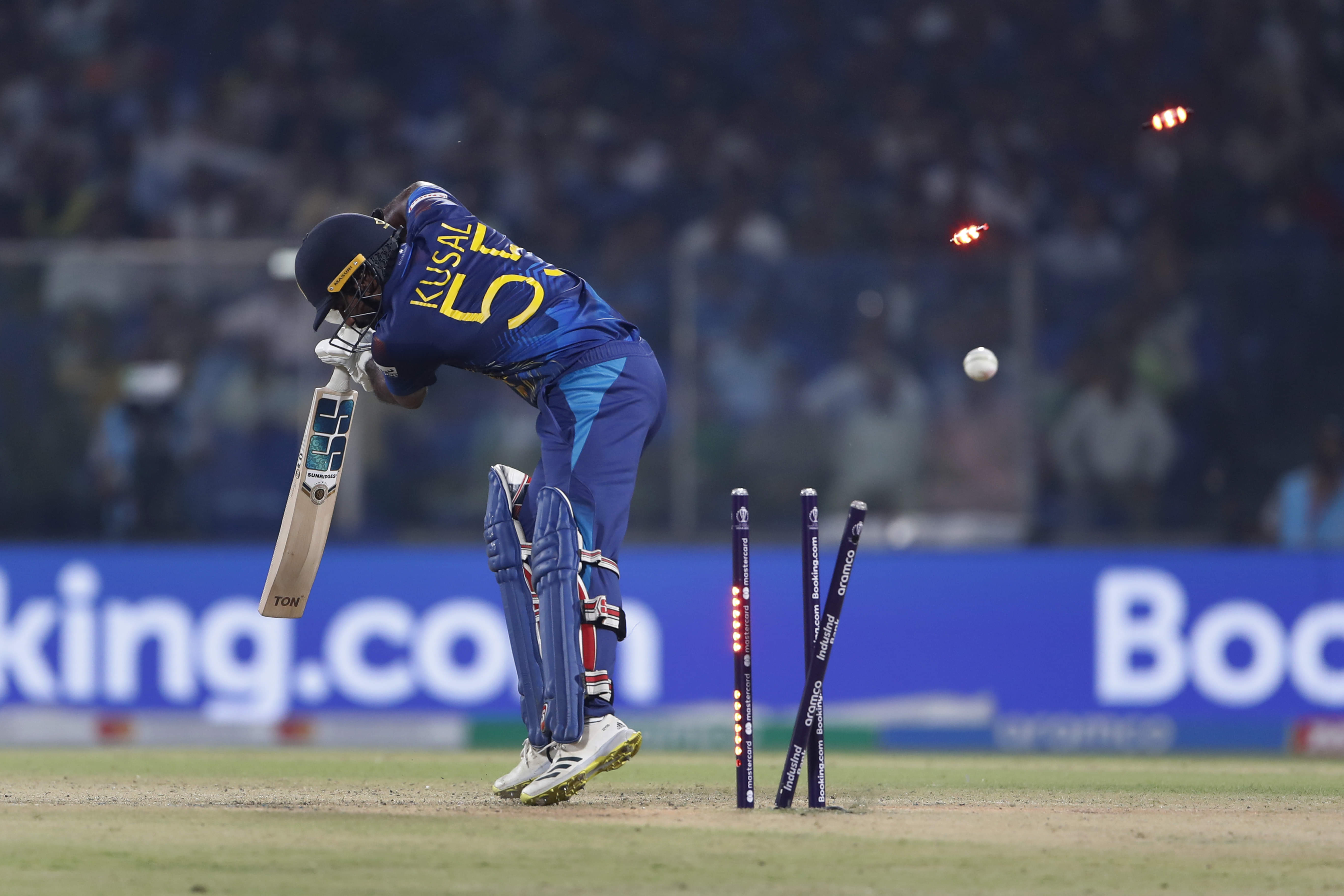 South Africa defeat Sri Lanka by 102 runs in a one-sided encounter