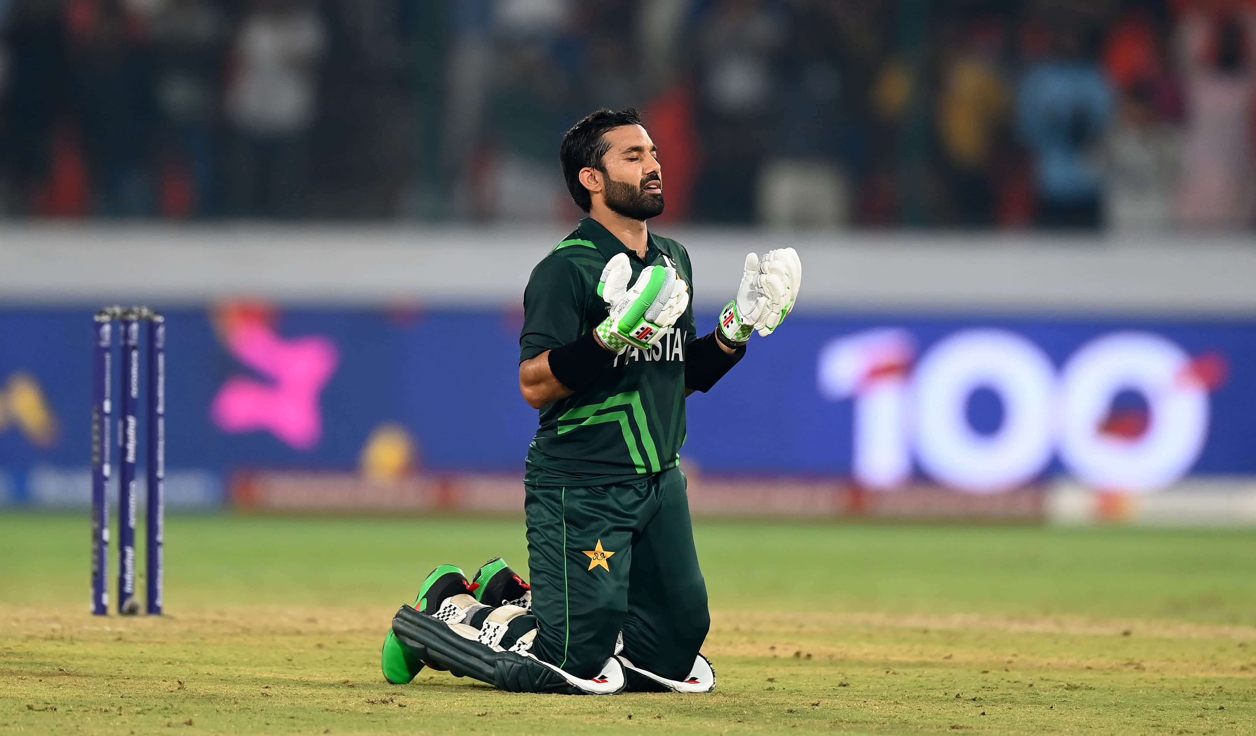 Cramped up Rizwan's 134 helps Pakistan complete record chase