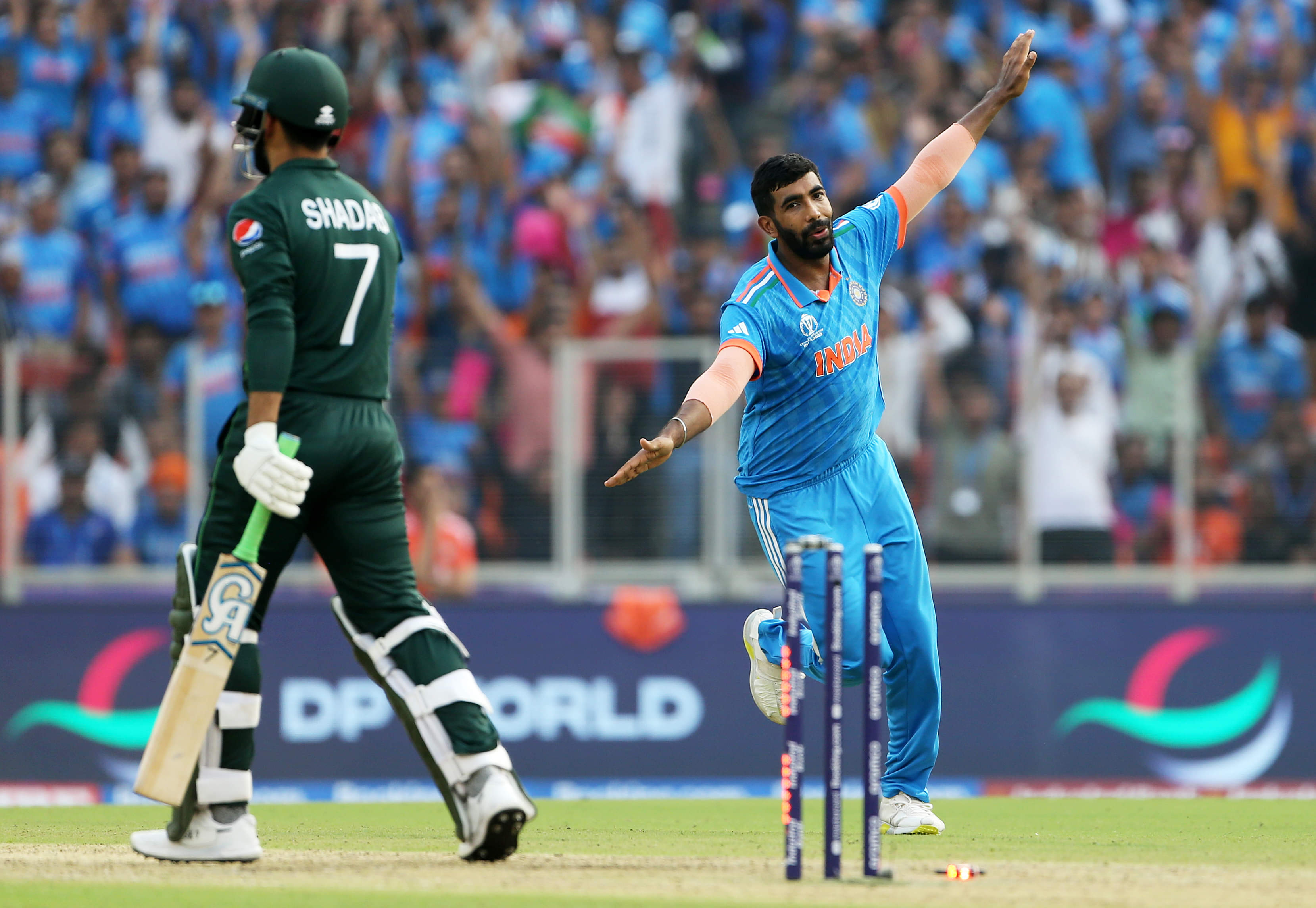 All-round India crush Pakistan in a one-sided contest