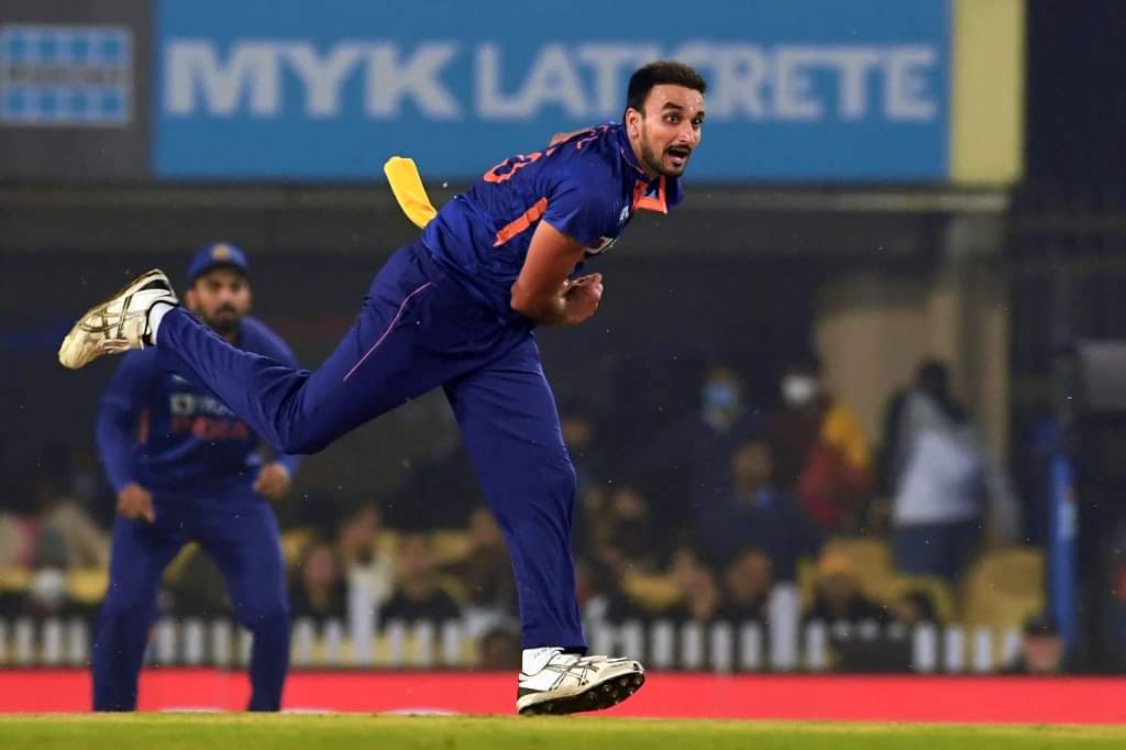 Harshal Patel has only got better every year: Gavaskar 