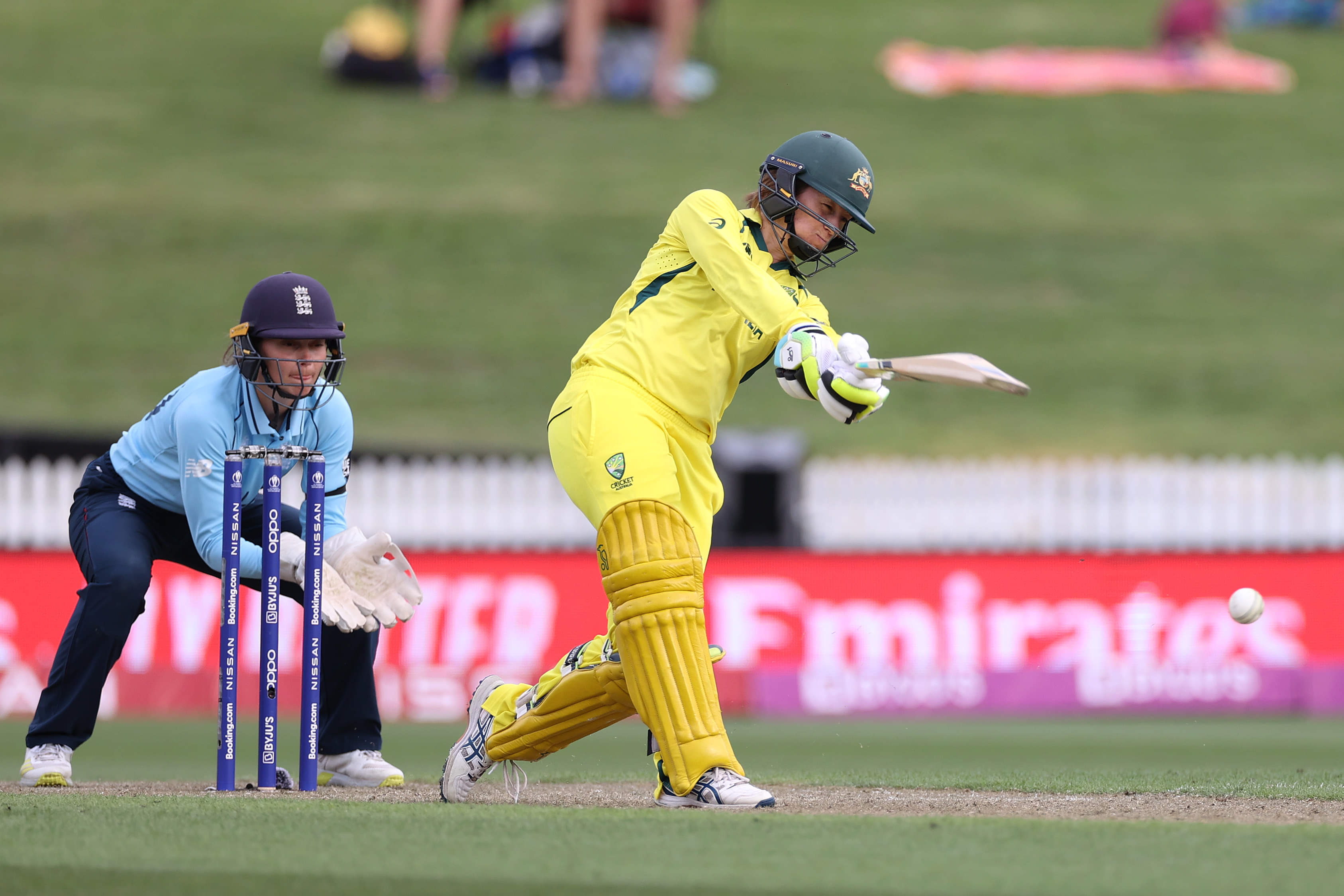 Haynes ton helps Australia edge past England, South Africa beat Bangladesh