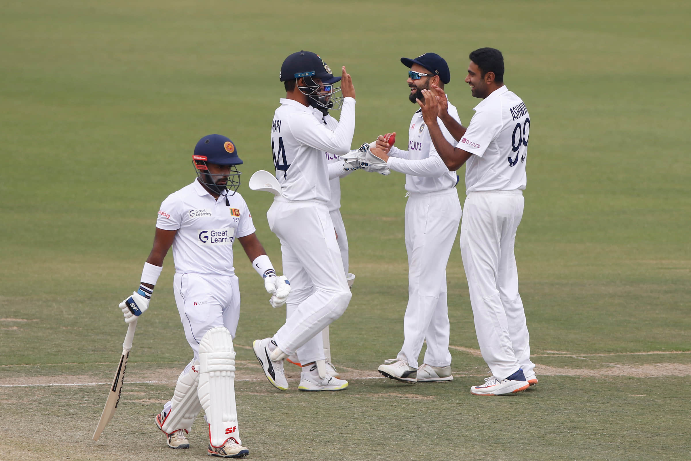 India complete Sri Lanka demolition with innings victory