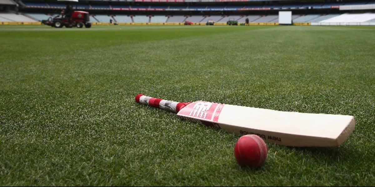 Kushagra's double ton powers Jharkhand to their record total