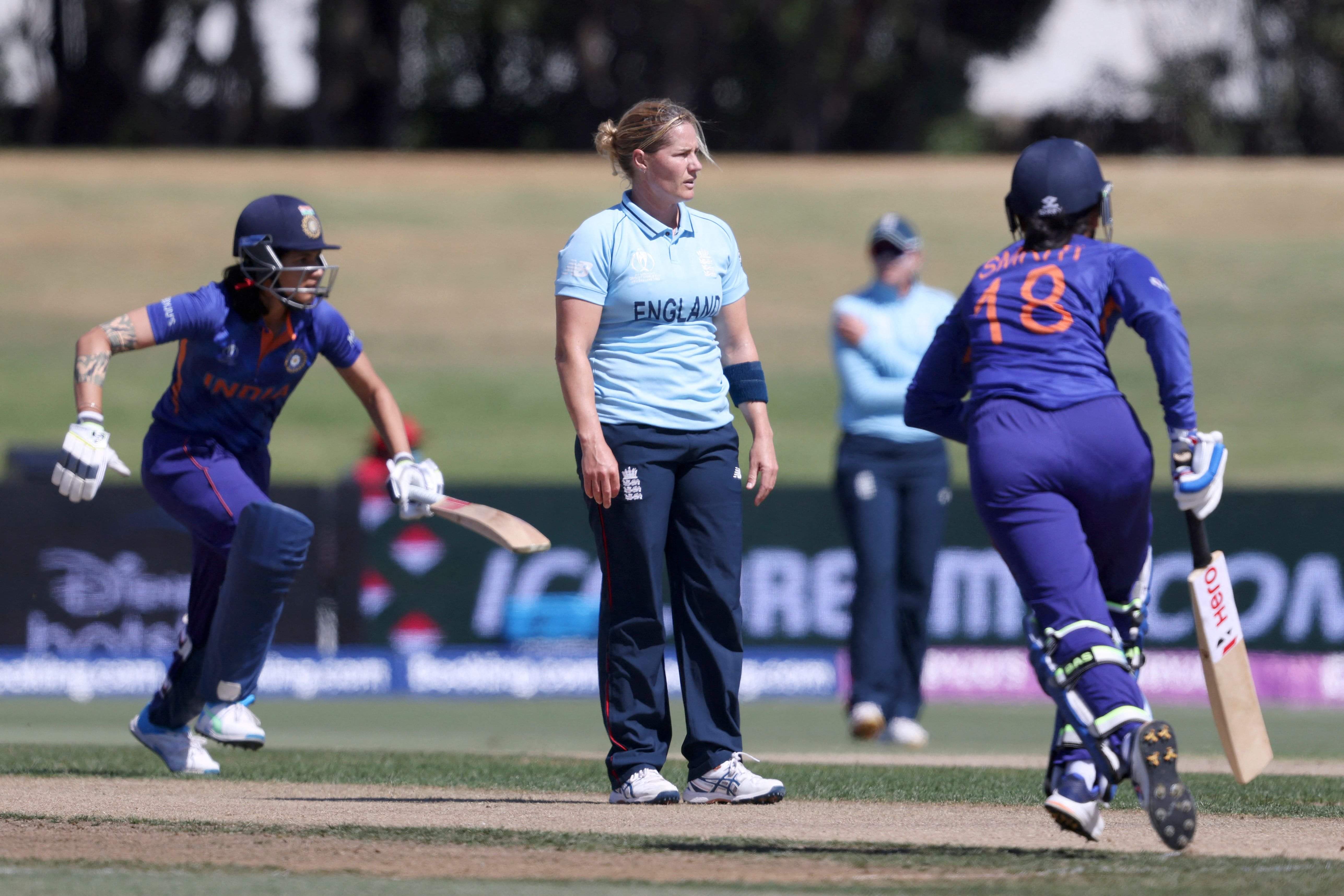 Mithali, Jhulan rue lack of partnerships from top-order following England defeat