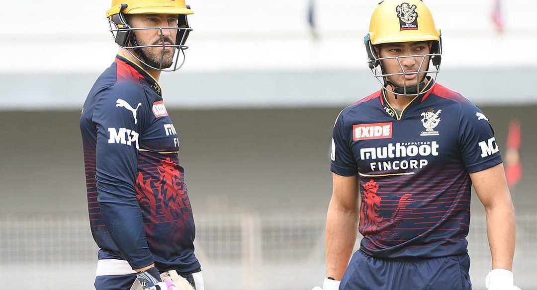 Was lucky to see how Dhoni's brain works: Faf du Plessis