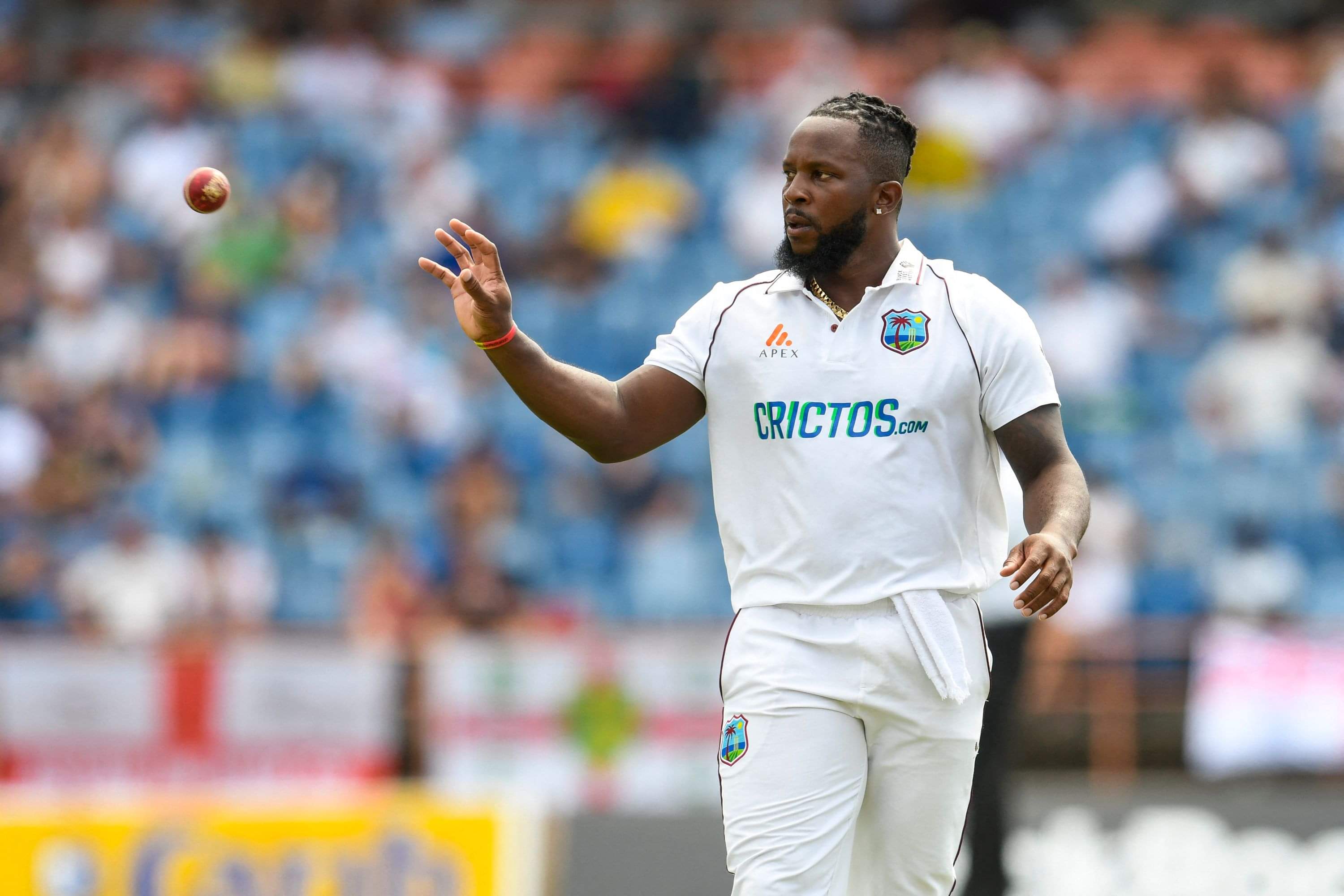 Mayers puts West Indies on verge of series win after Da Silva's maiden ton