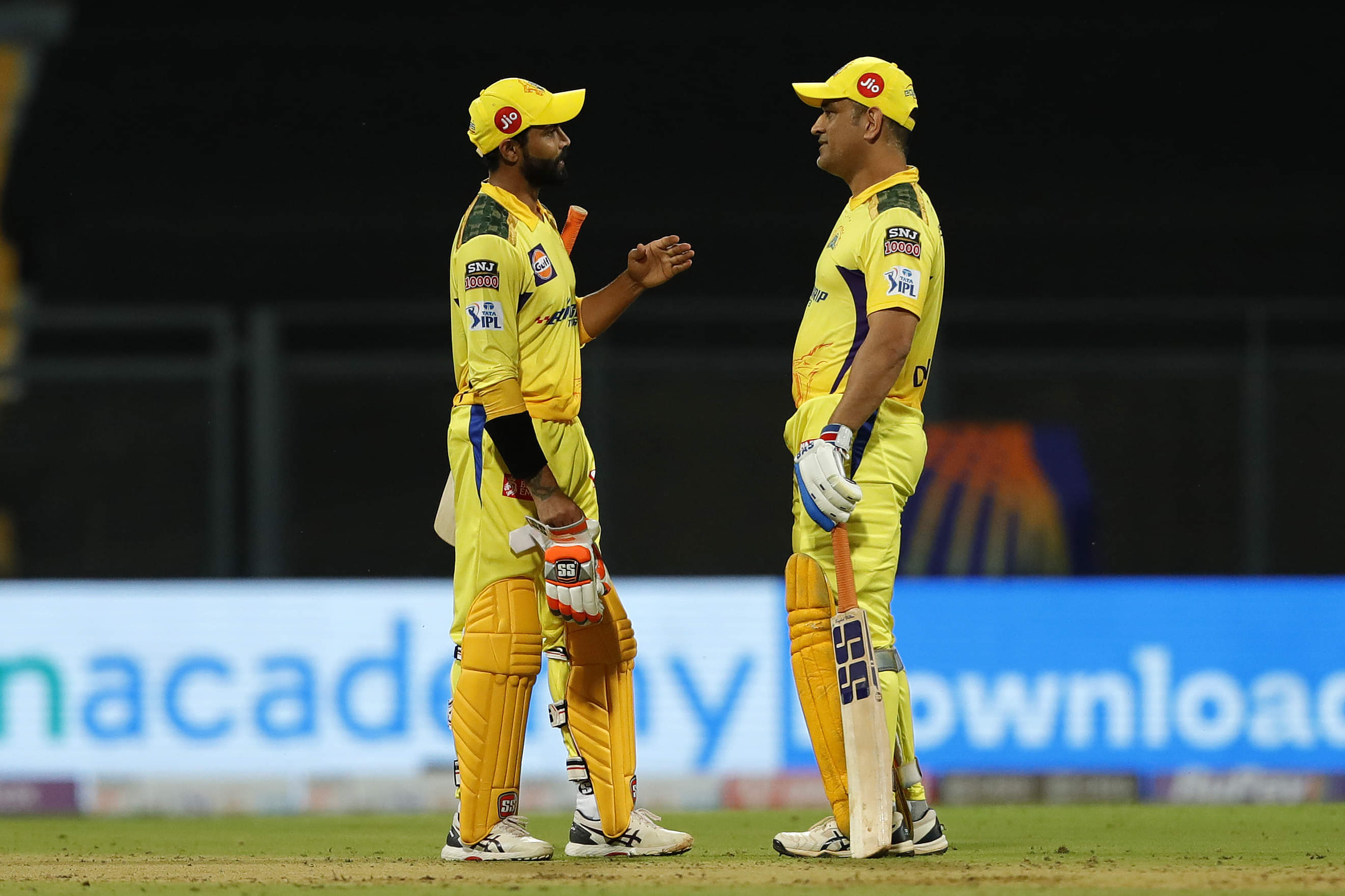 Don't have to look anywhere else but to MS Dhoni for advice: Ravindra Jadeja