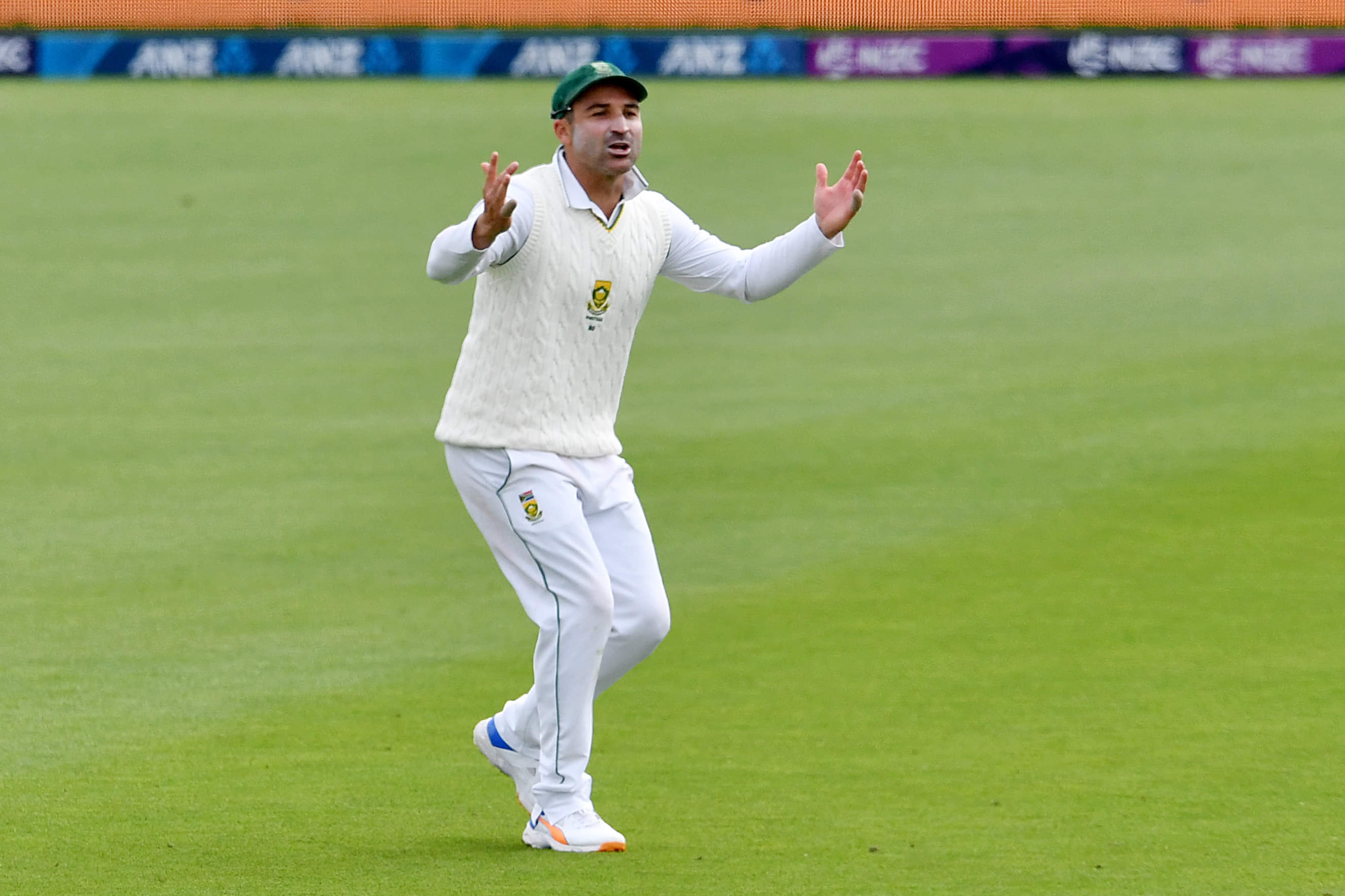 Elgar refutes Bangladesh's allegations of abusive sledging