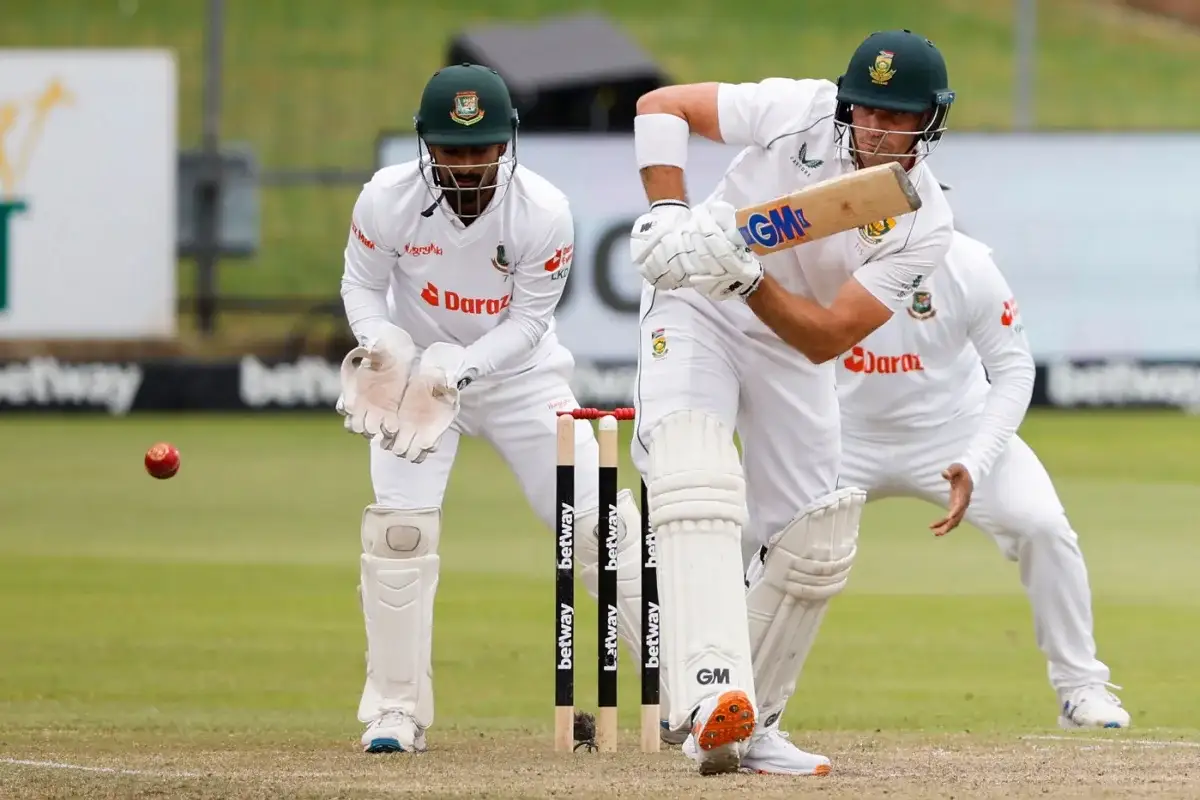 South Africa make two Covid replacements in second Test against Bangladesh