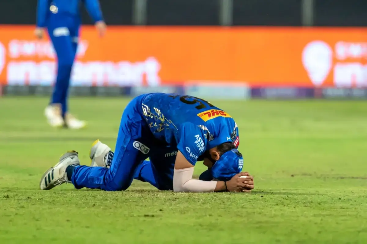 Rohit Sharma fined 24 lakh for Mumbai Indians' slow over-rate