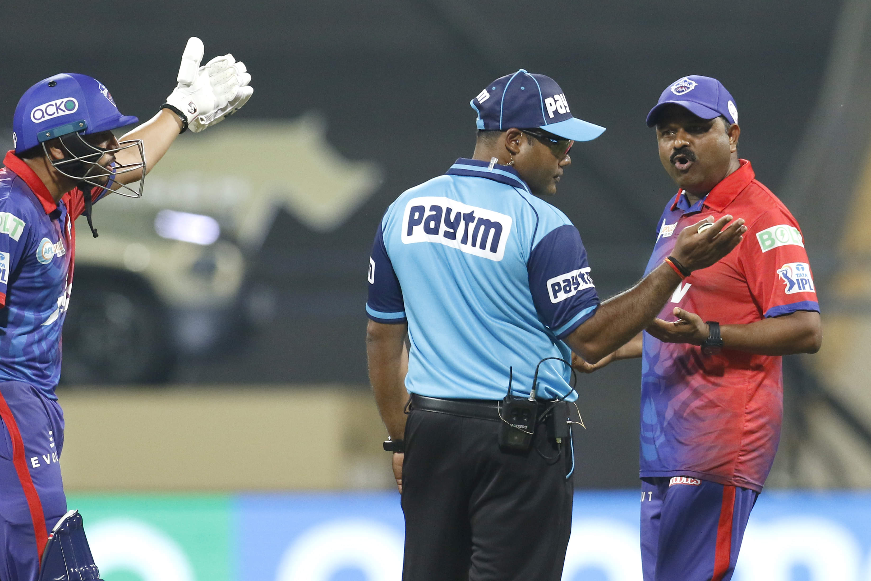 Rishabh Pant, Shardul Thakur fined; Pravin Amre receives one-match ban