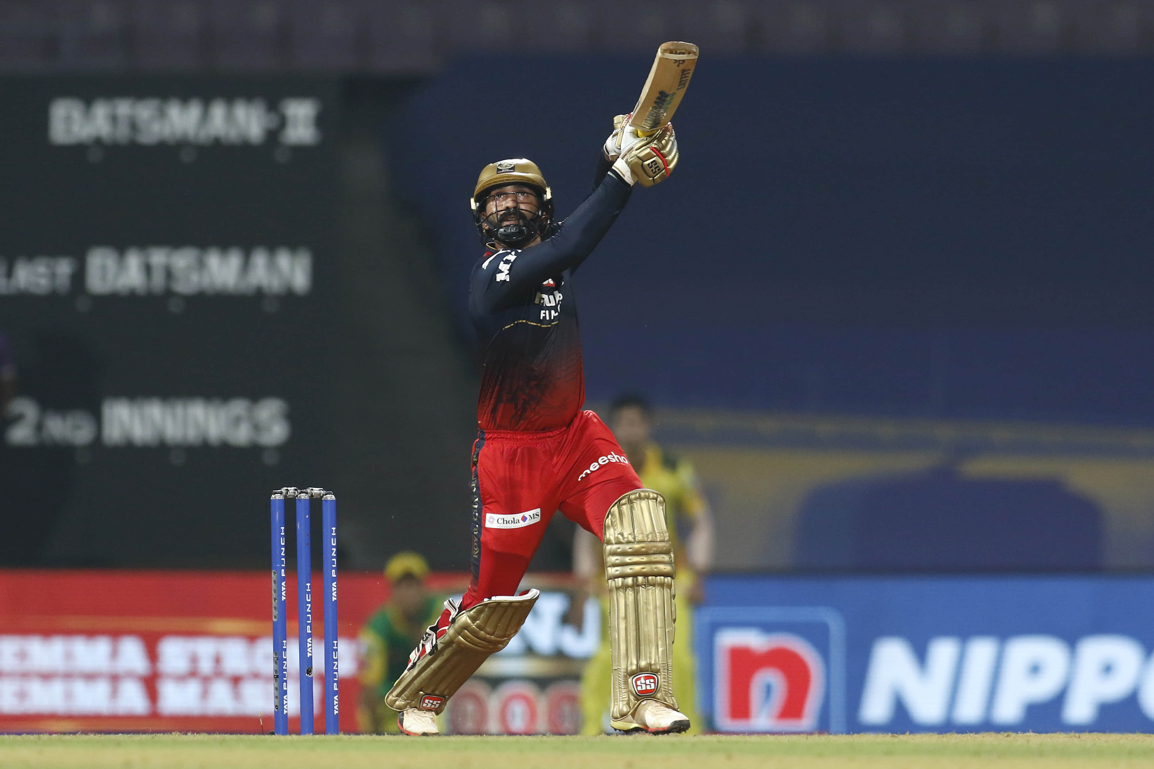 RCB relying a bit too much on Karthik, need top-order to score big: Dirk Nannes