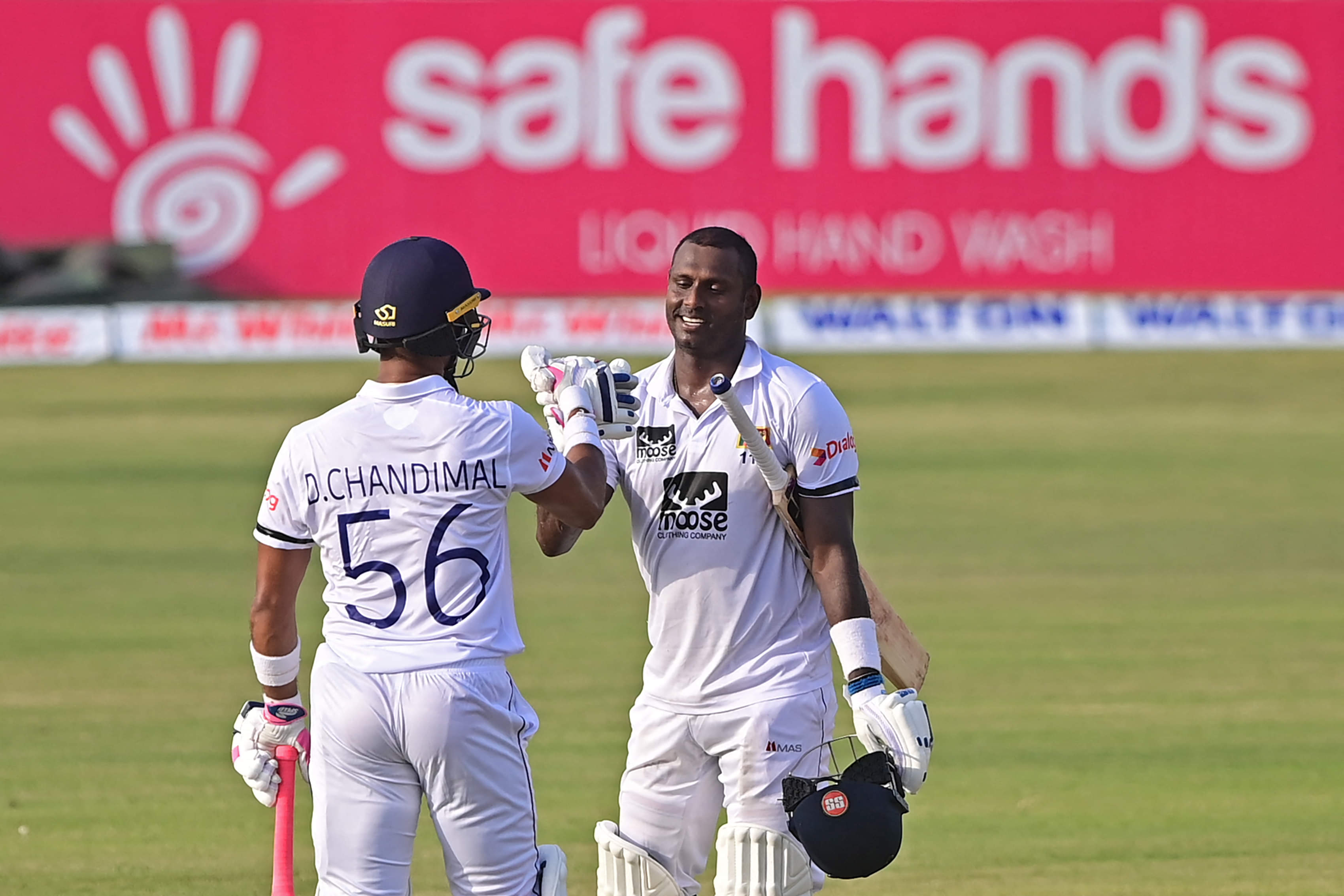 Mathews' ton gives Sri Lanka strong start against Bangladesh