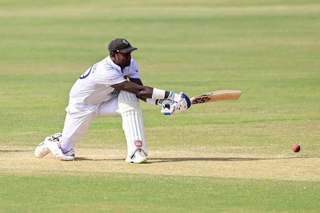 Bangladesh firm in reply after Mathews falls for 199