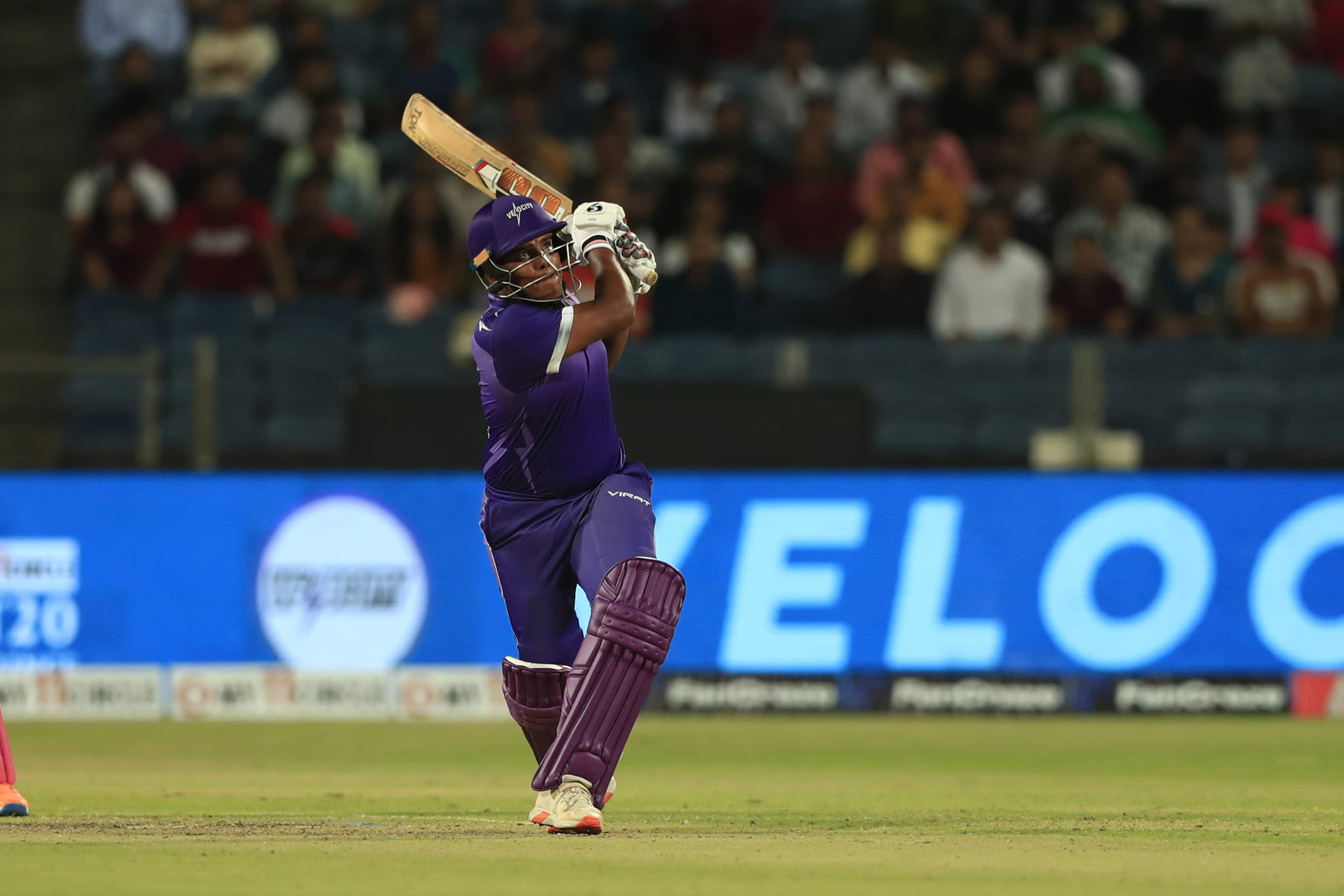 A night to remember for Kiran Navgire