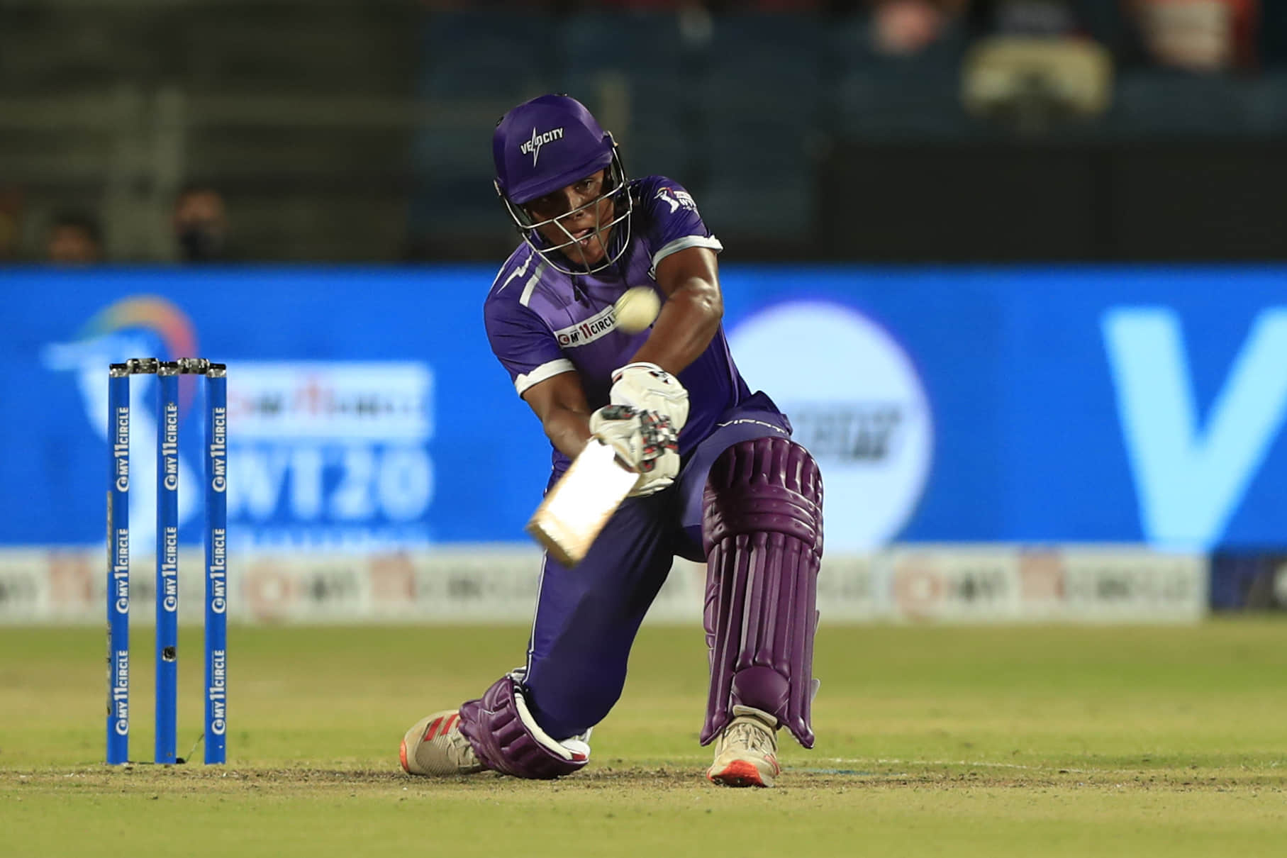 I love finishing games like MS Dhoni: Kiran Navgire