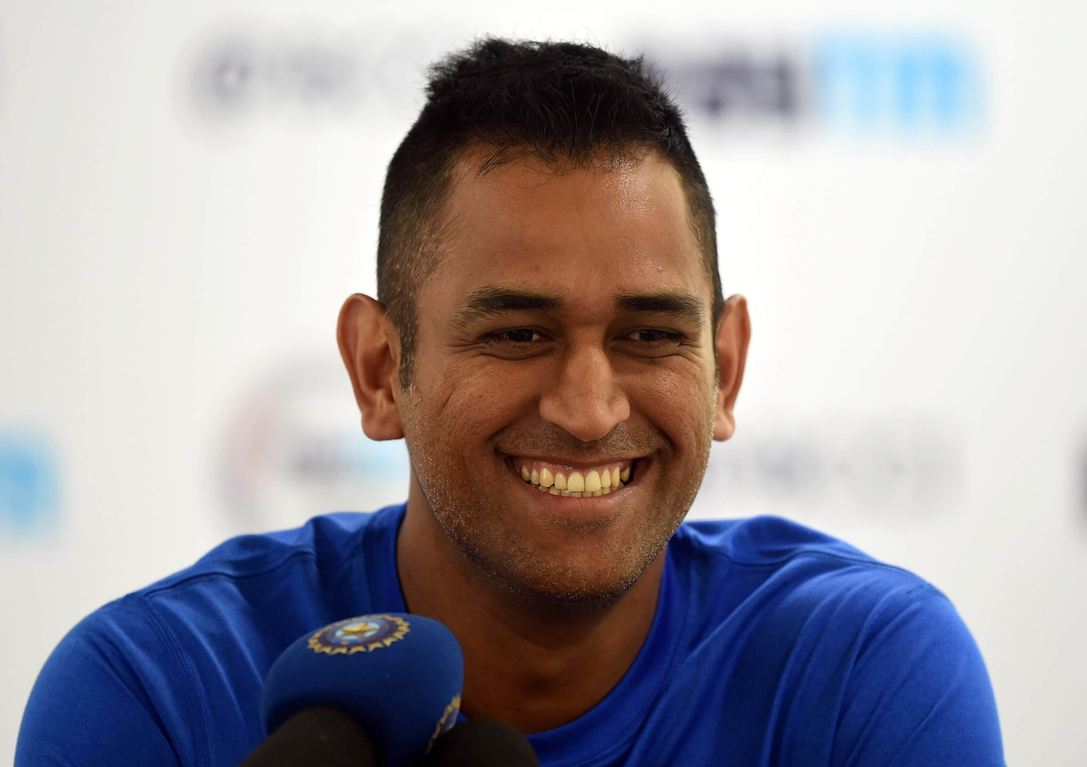 Cricketers should be proud of representing their district: Dhoni