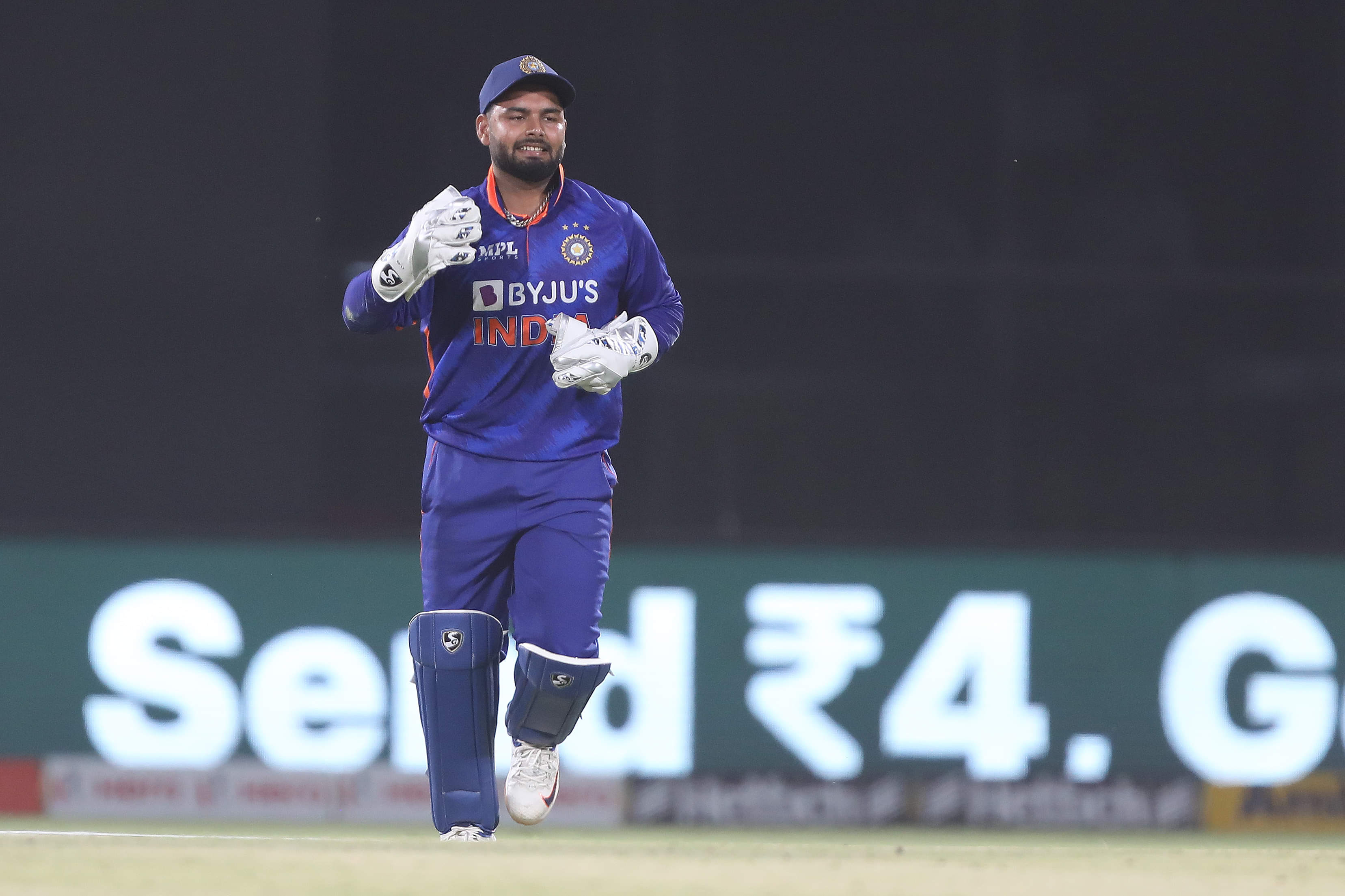 Bhuvneshwar backs captain Pant despite first T20I loss