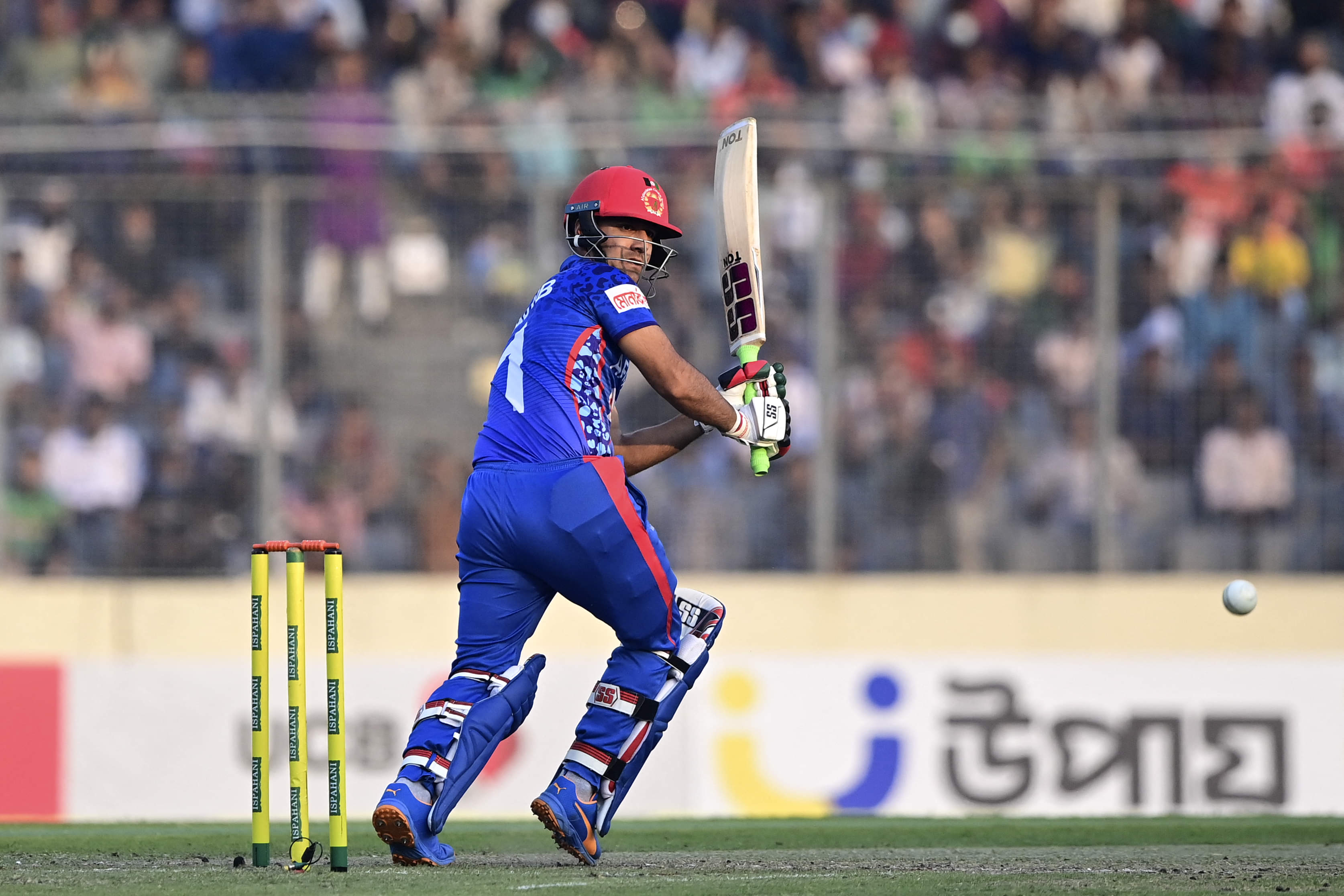 Clinical Afghanistan beat Zimbabwe in the first T20I